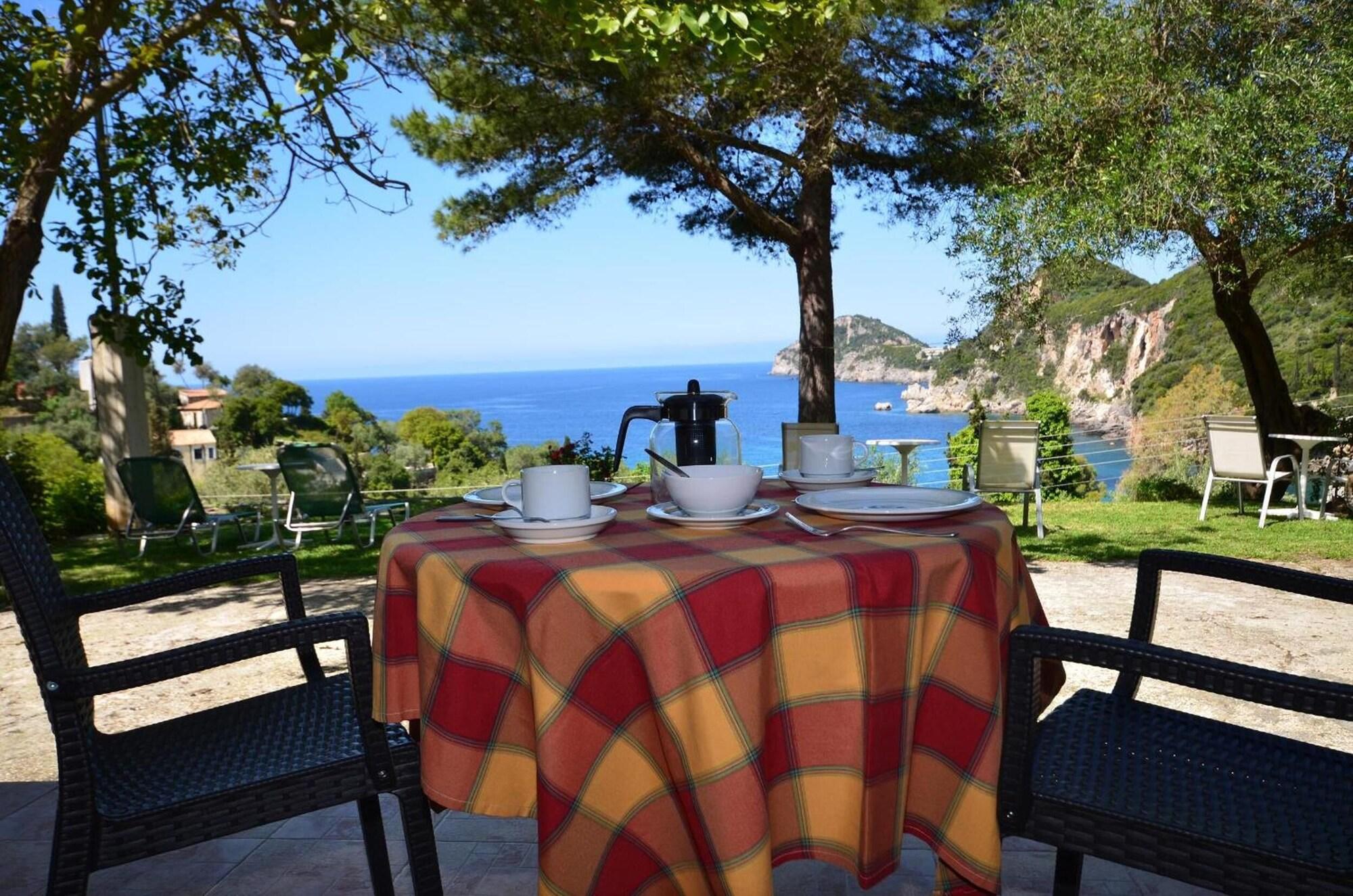 Equipamiento de Habitación Anna Pension