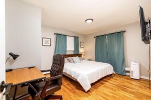 Alquiler Vacacional - Simple and Sweet I 2 BR 1 BA Home in Lansing