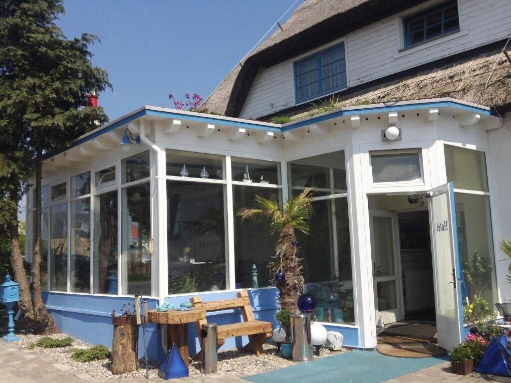 Vista Exterior Landhotel Ostseetraum & Fewo