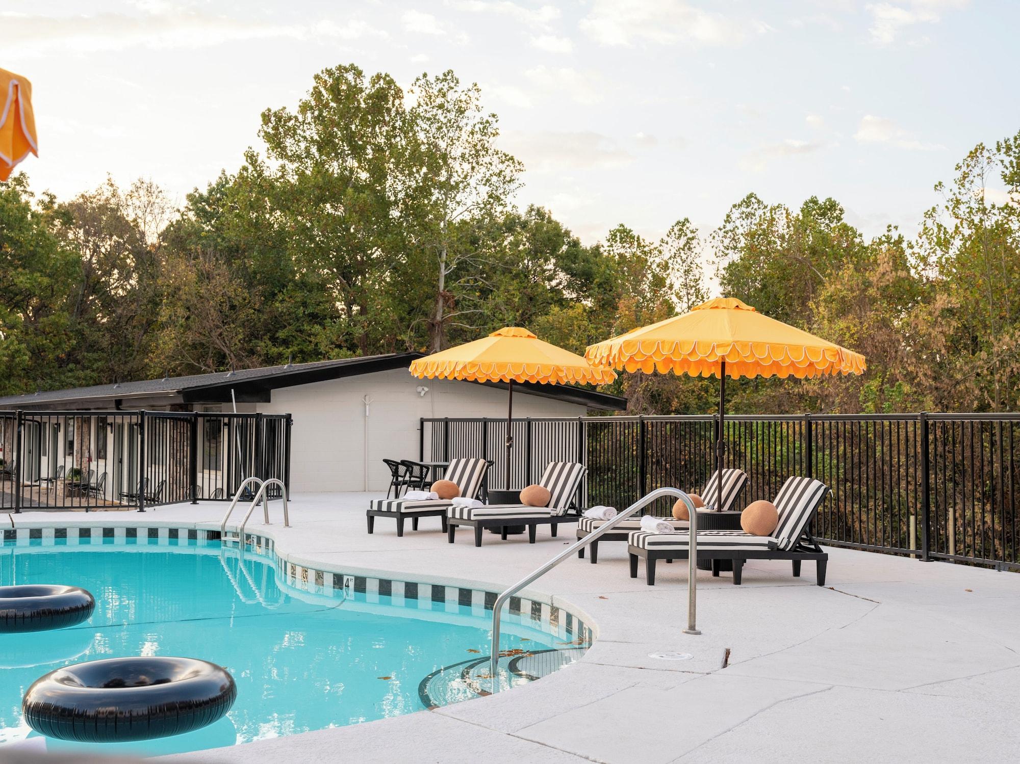 Vista Piscina Arka Motel