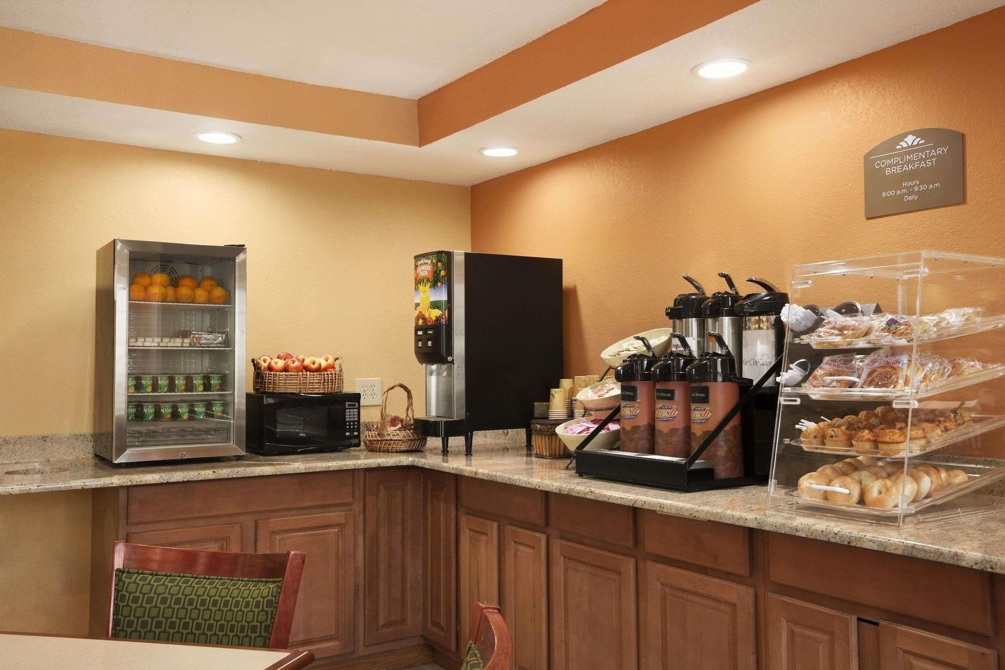 Restaurant Microtel Inn by Wyndham Albany Airport