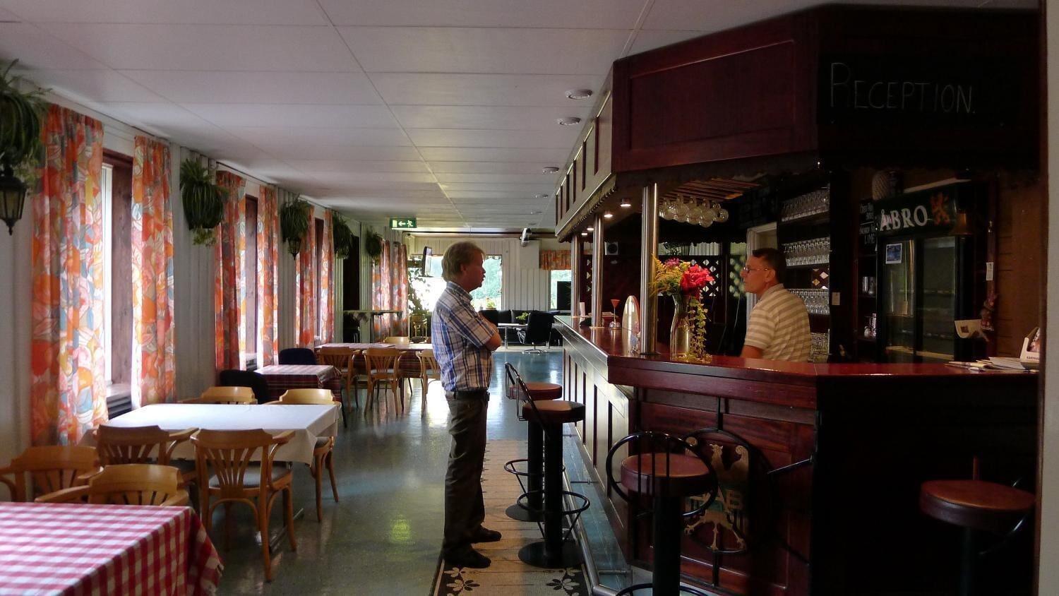 Bar/Salón Grums Hotell