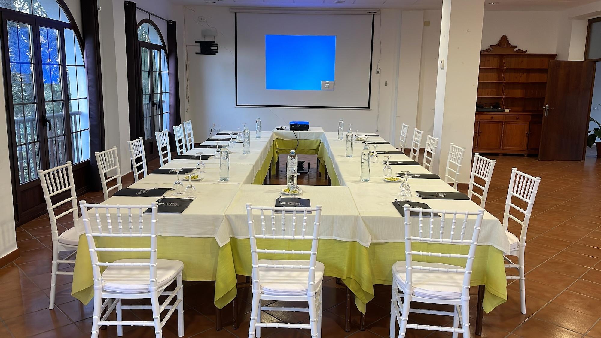Sala de Reuniones TUGASA Villa Algar