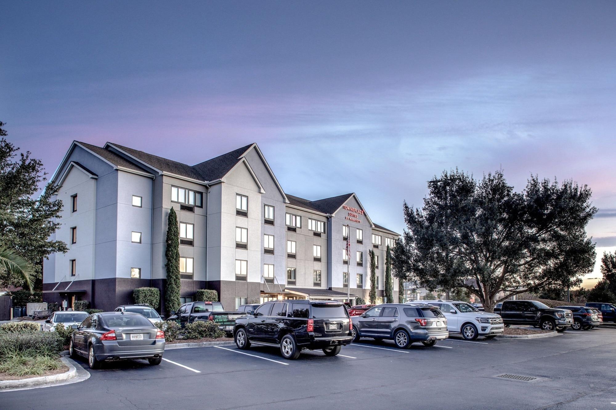Varios Towneplace Suites by Marriott Savannah Airport