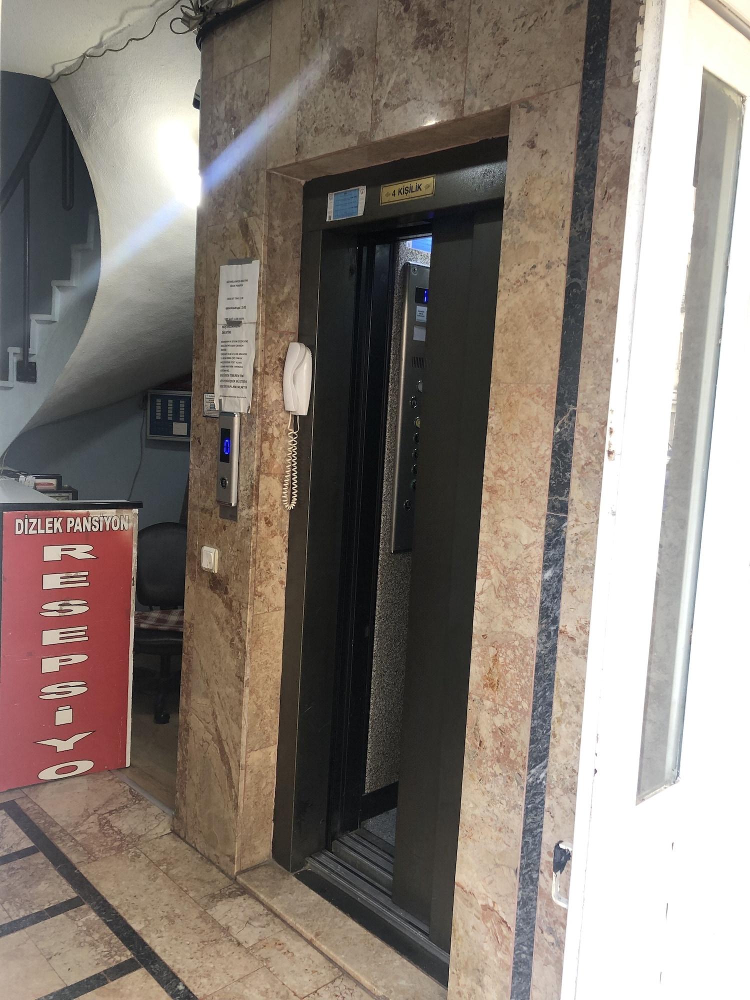 Vista Lobby Dizlek Pansiyon