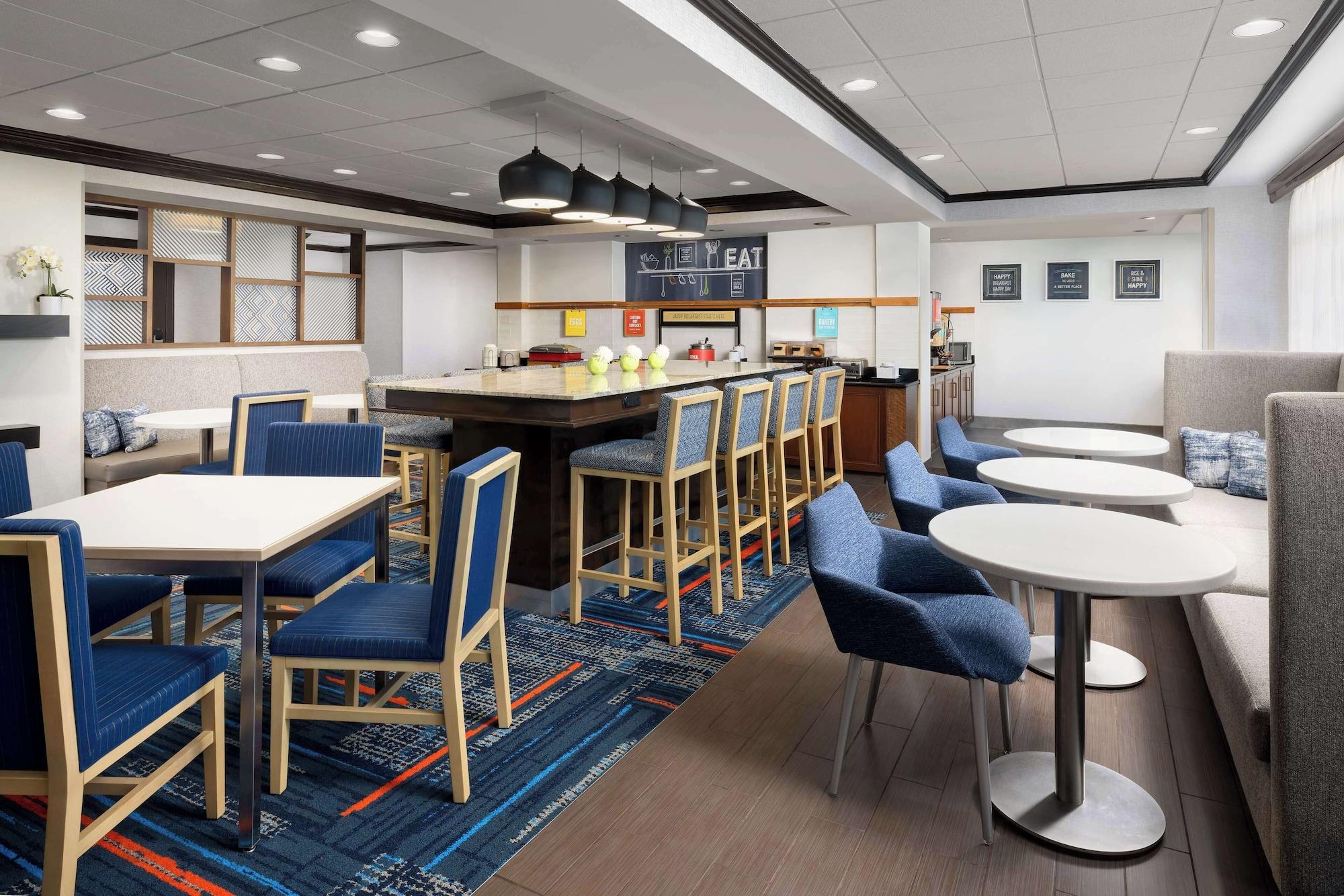 Restaurant Hampton Inn Long Island/Islandia