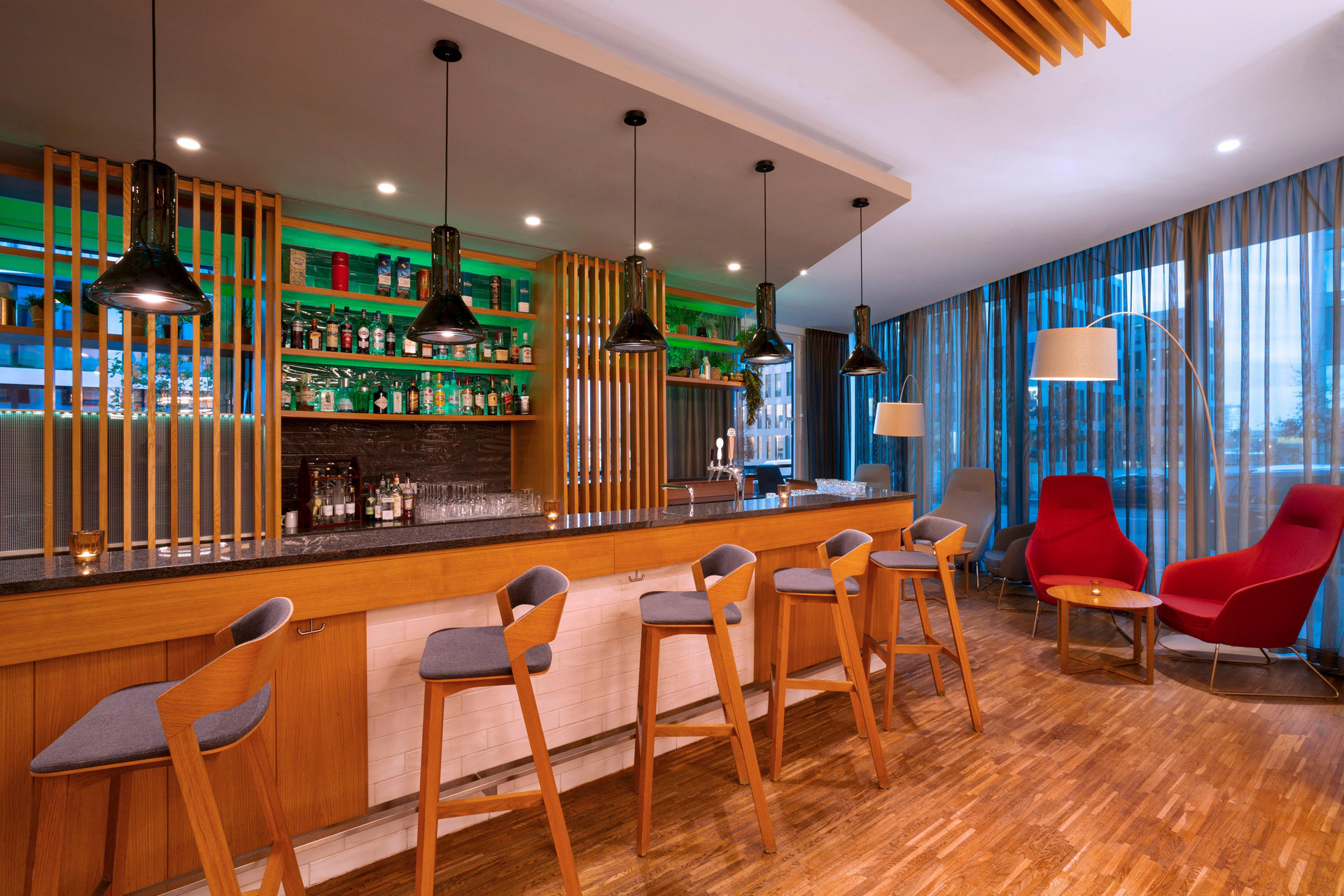 Bar/Salón Holiday Inn Express Munich City West by IHG