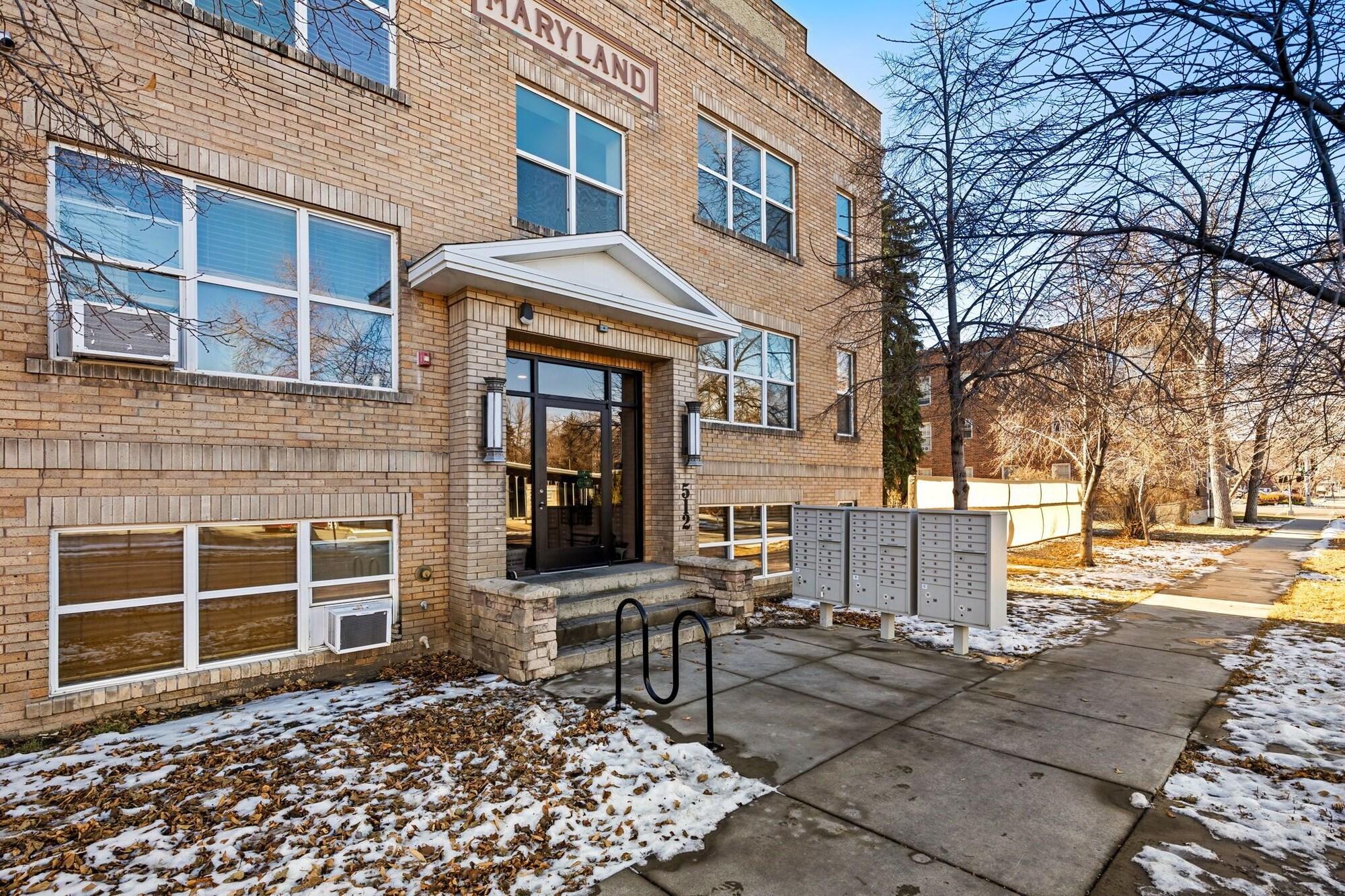 Vista Exterior Aisling Suites