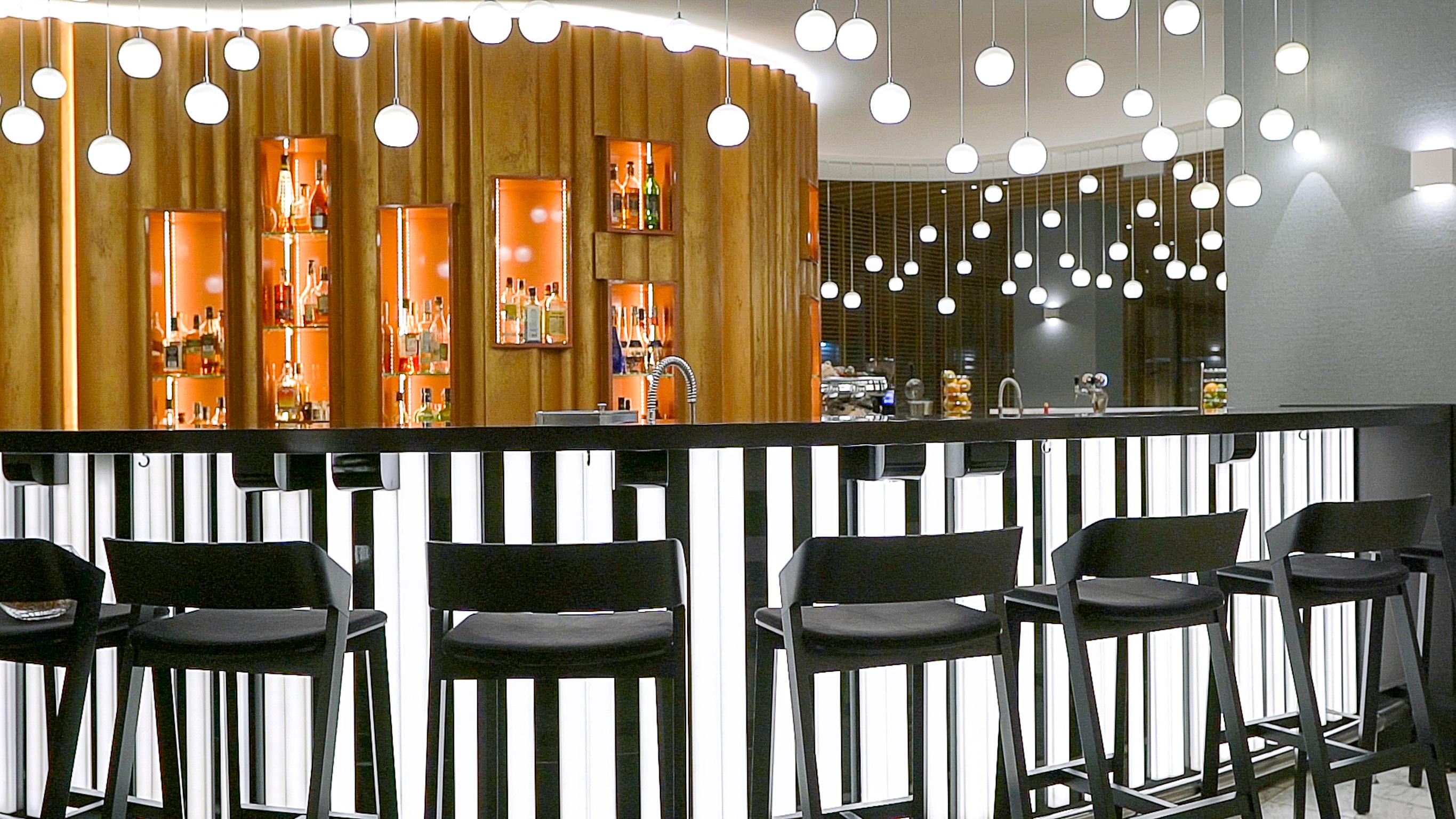 Bar/Salón Metropol Hotel