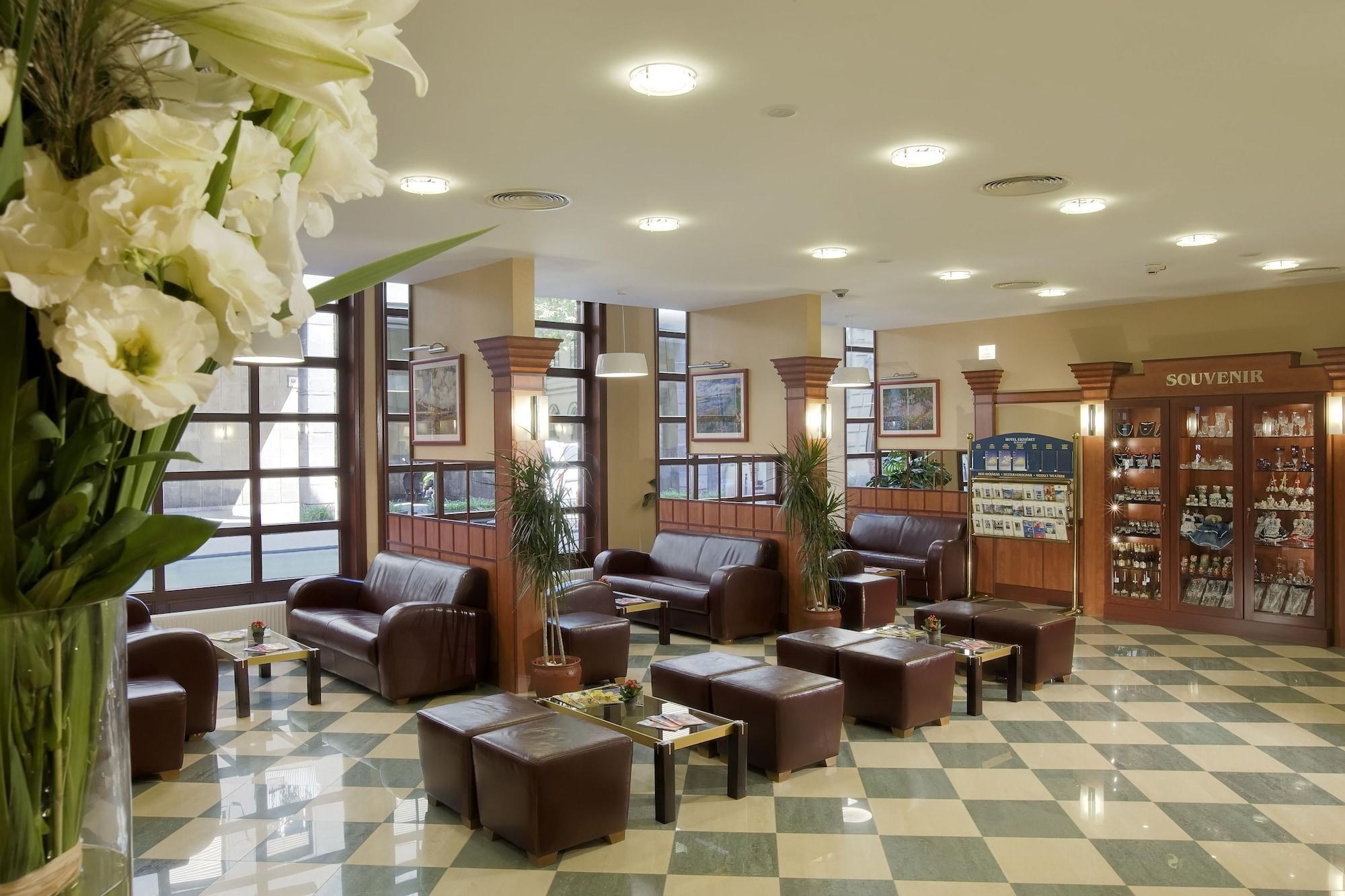 Vista Lobby Danubius Hotel Erzsébet City Center