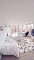 Alquiler Vacacional - Corner Studio with Large Windows, Beautiful NYC views. Modern Furnishing.