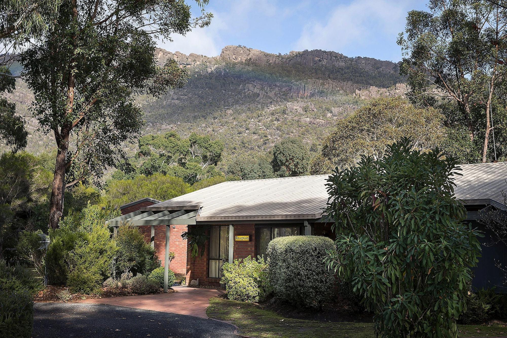 Vista Exterior Pinnacle Holiday Lodge
