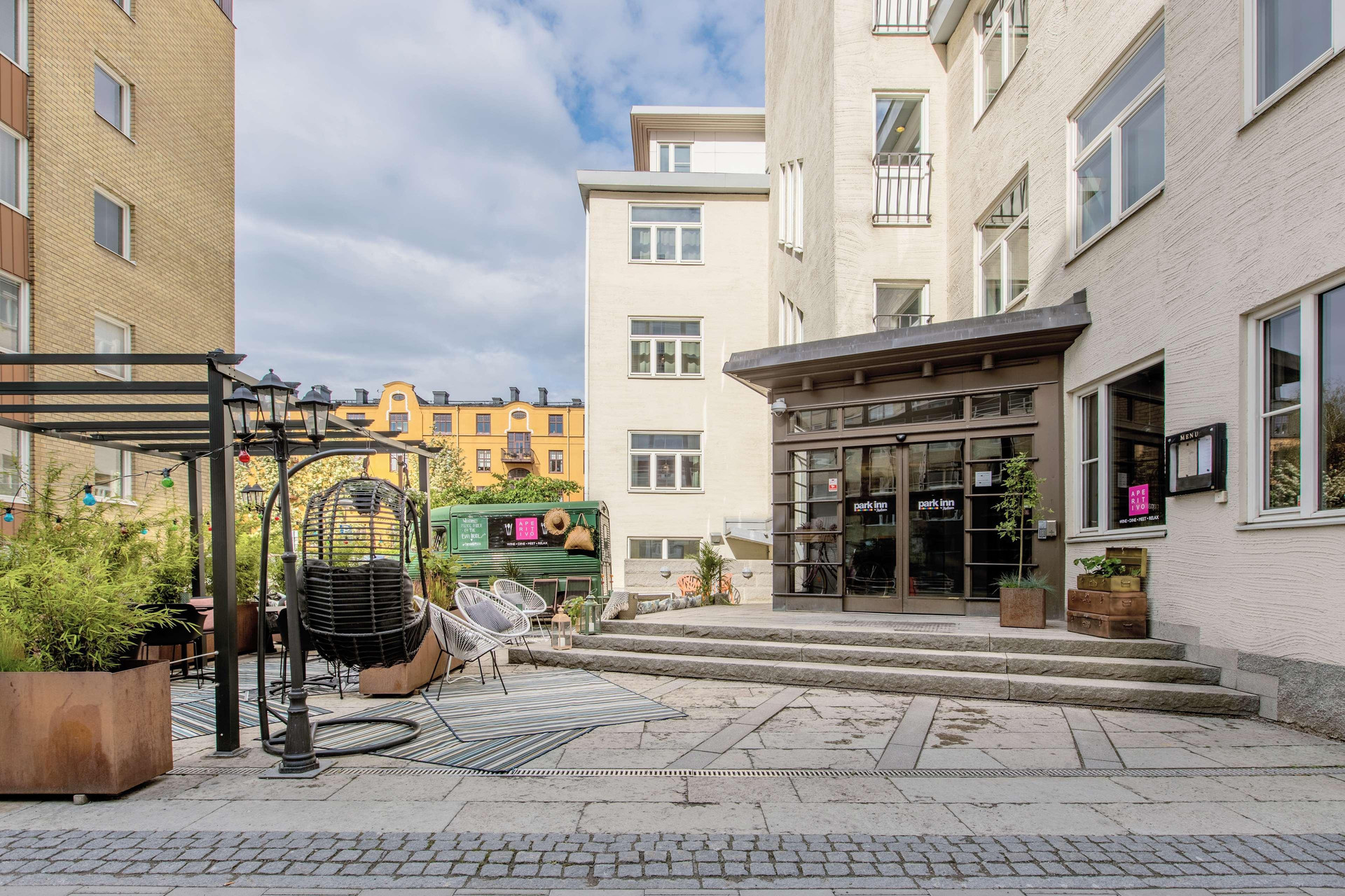 Vista Exterior Home Hotel Uppsala