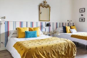 Alquiler Vacacional - Renovated Apartment with Four Brand-New Suites and Two-Level Terrace