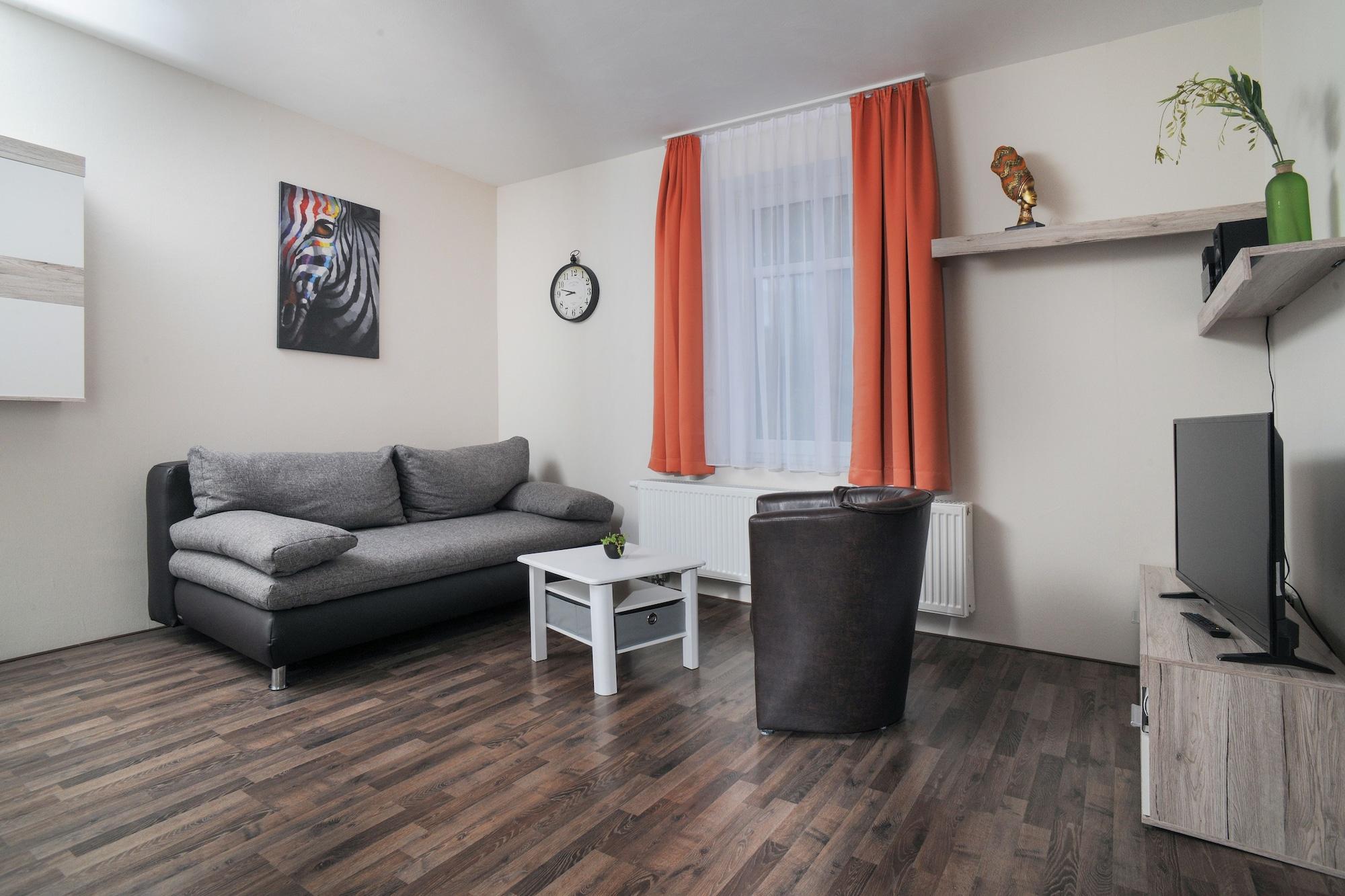Varios Le petit Palais – Hotel & Ferienapartments