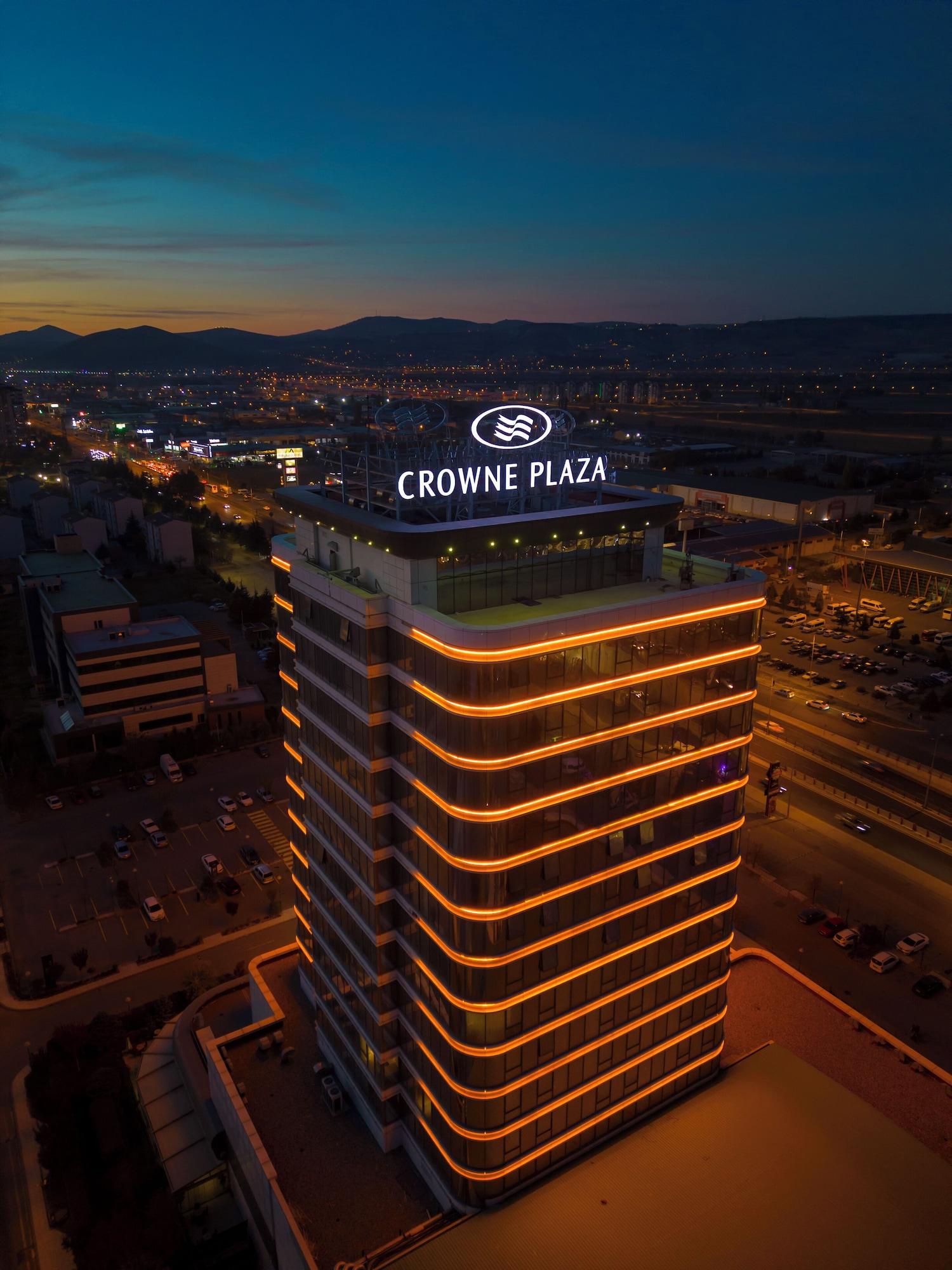 Vista Exterior Crowne Plaza Kayseri by IHG