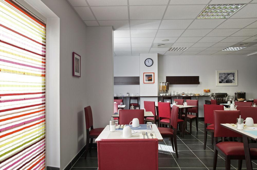 Restaurant The Originals Residence Kosy Grenoble Les Cèdres