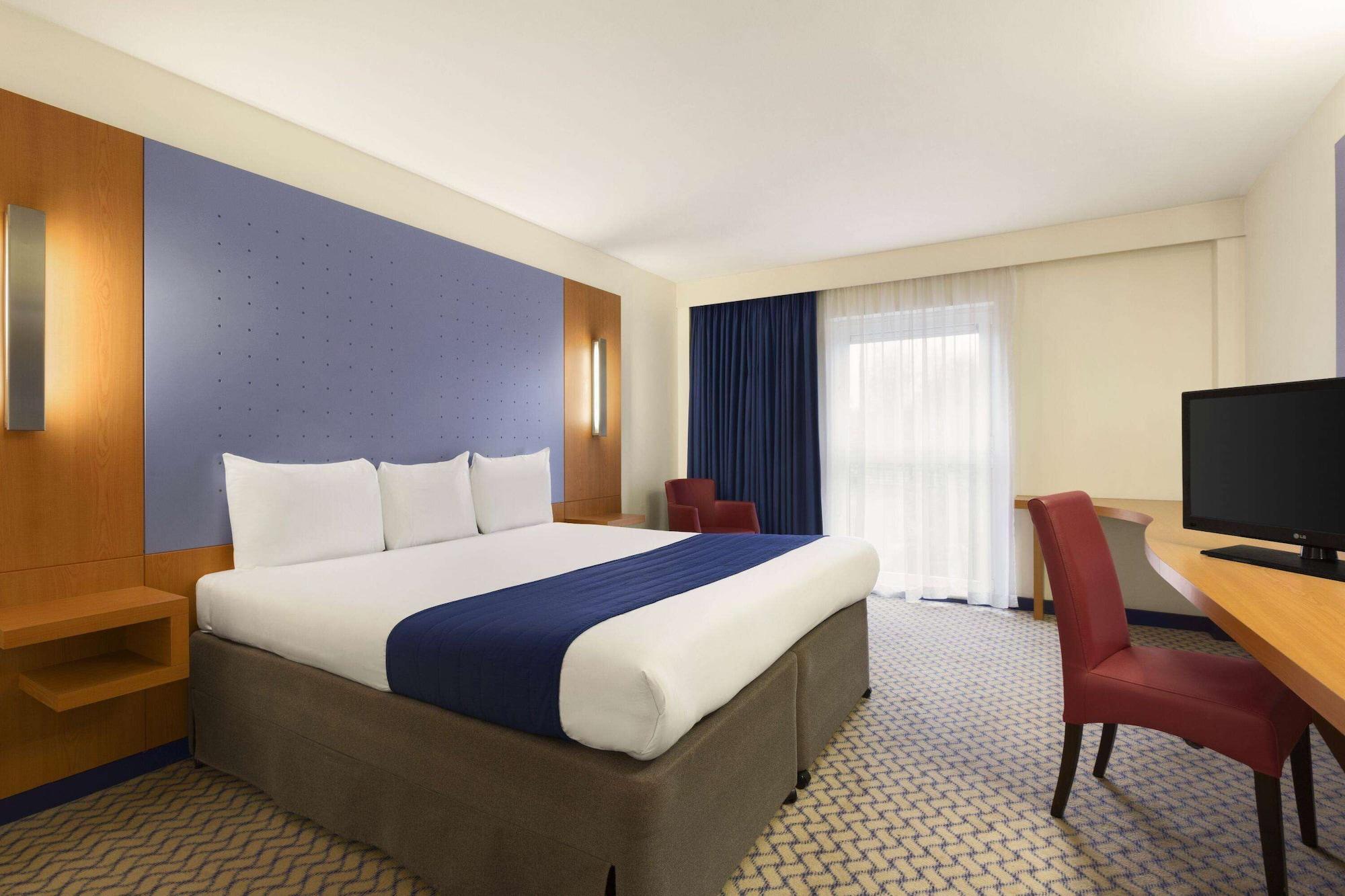 Habitación Ramada by Wyndham London North M1