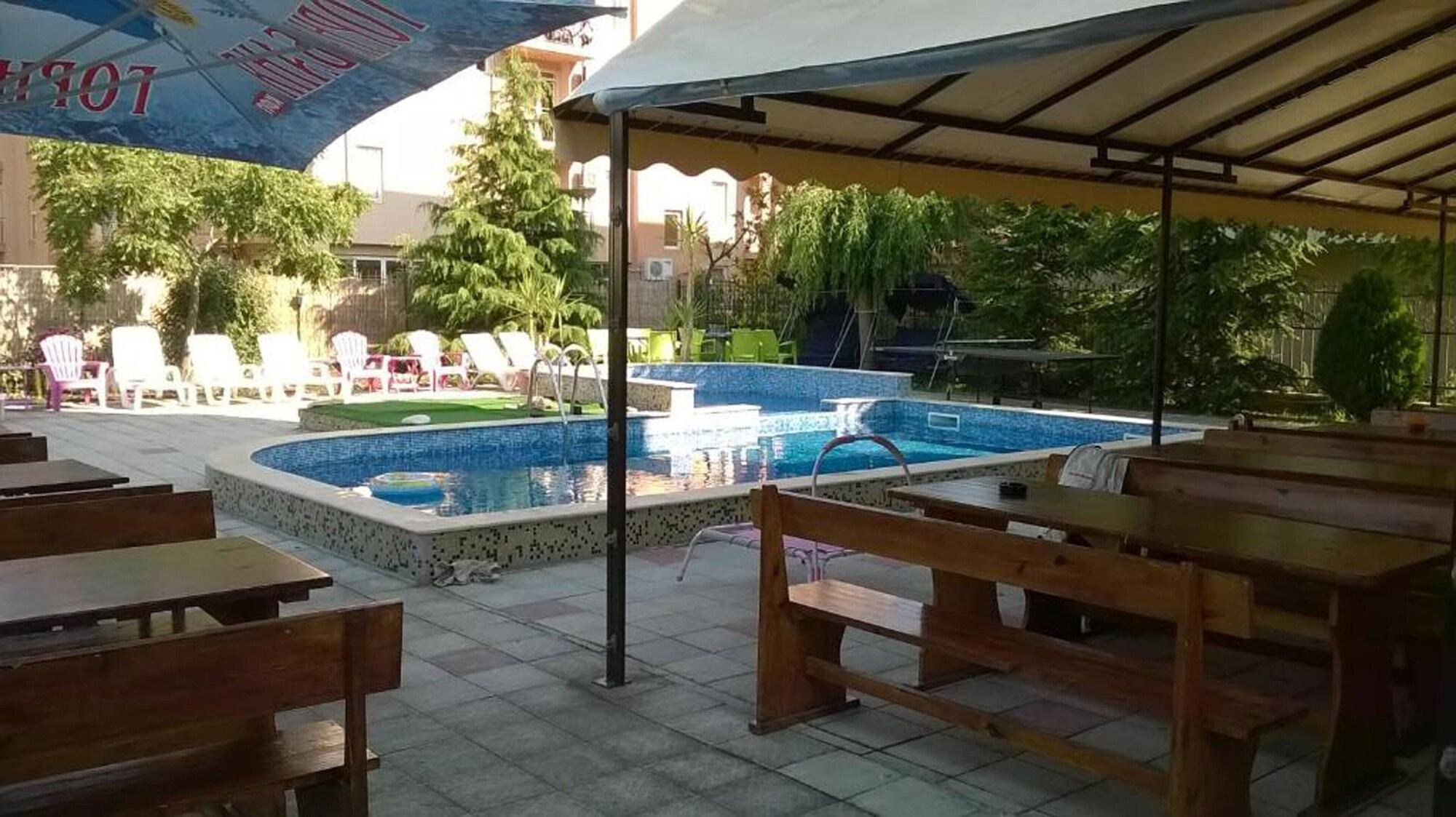 Restaurant hotel 415