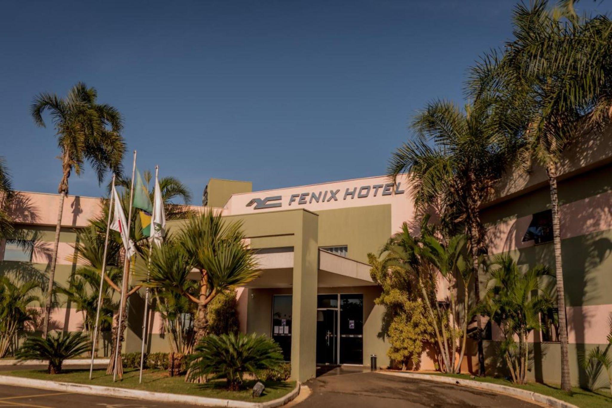 Vista Exterior Fenix Hotel Araxa