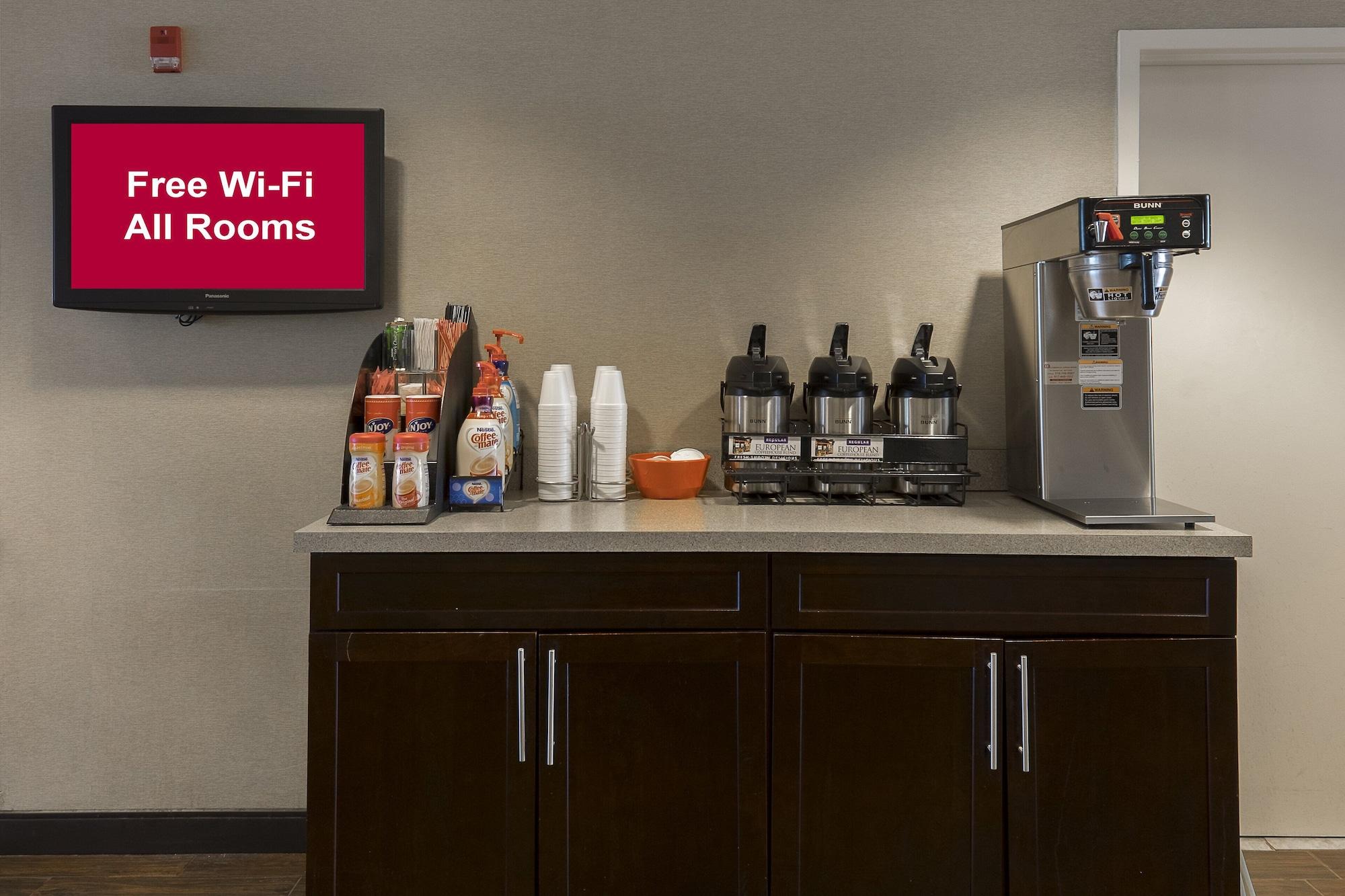 Bar/Salón Red Roof Inn PLUS+ Long Island - Garden City