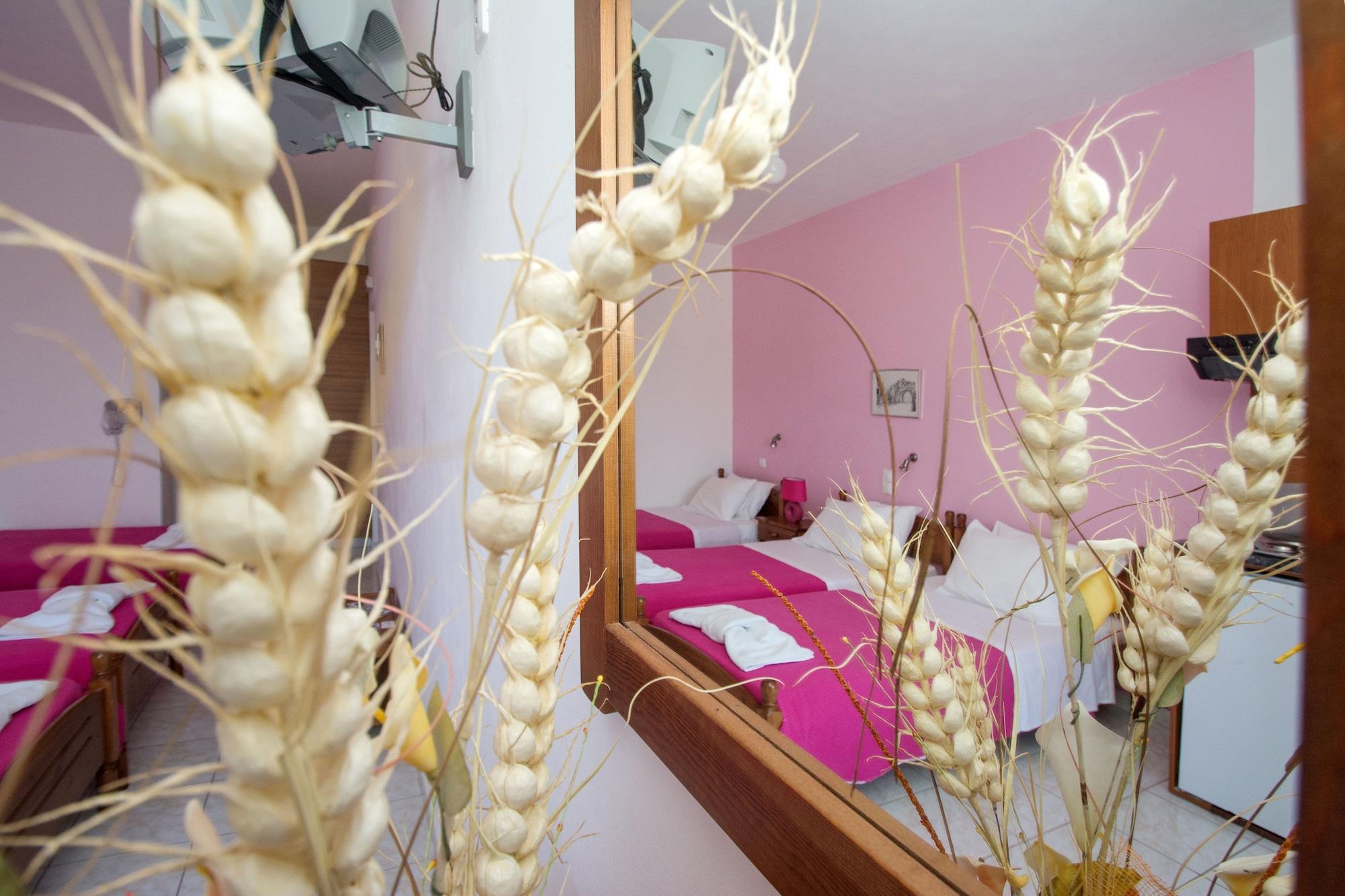 Habitación Athena Apartments & Studios