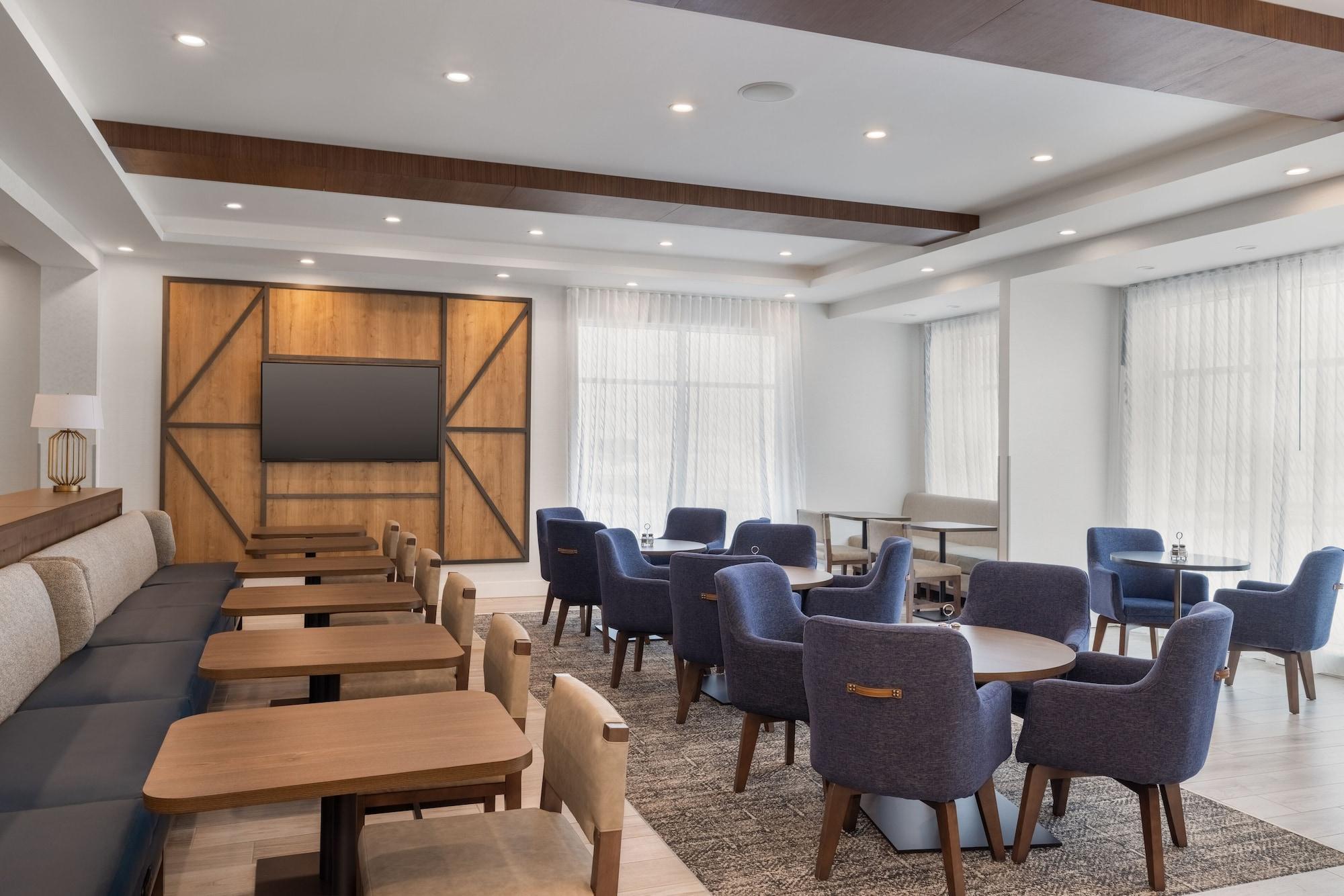 Restaurant Staybridge Suites Port Elgin by IHG