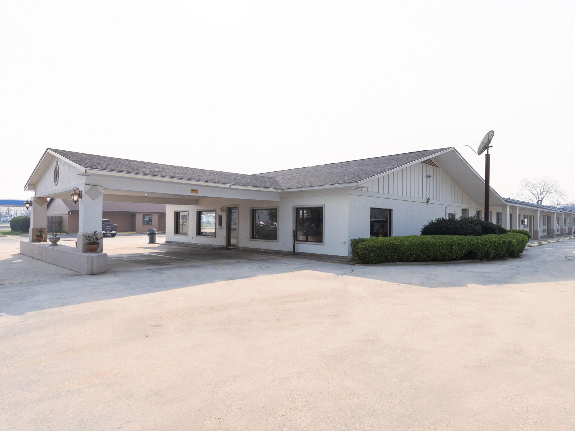 Vista Exterior OYO Hotel DeRidder Hwy 171 North