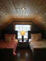 Alquiler Vacacional - THE DEER LAKE LOFT. WONDERFUL FAMILY RETREAT IN DEER LAKE, NL WITH PLAYGROUND!!