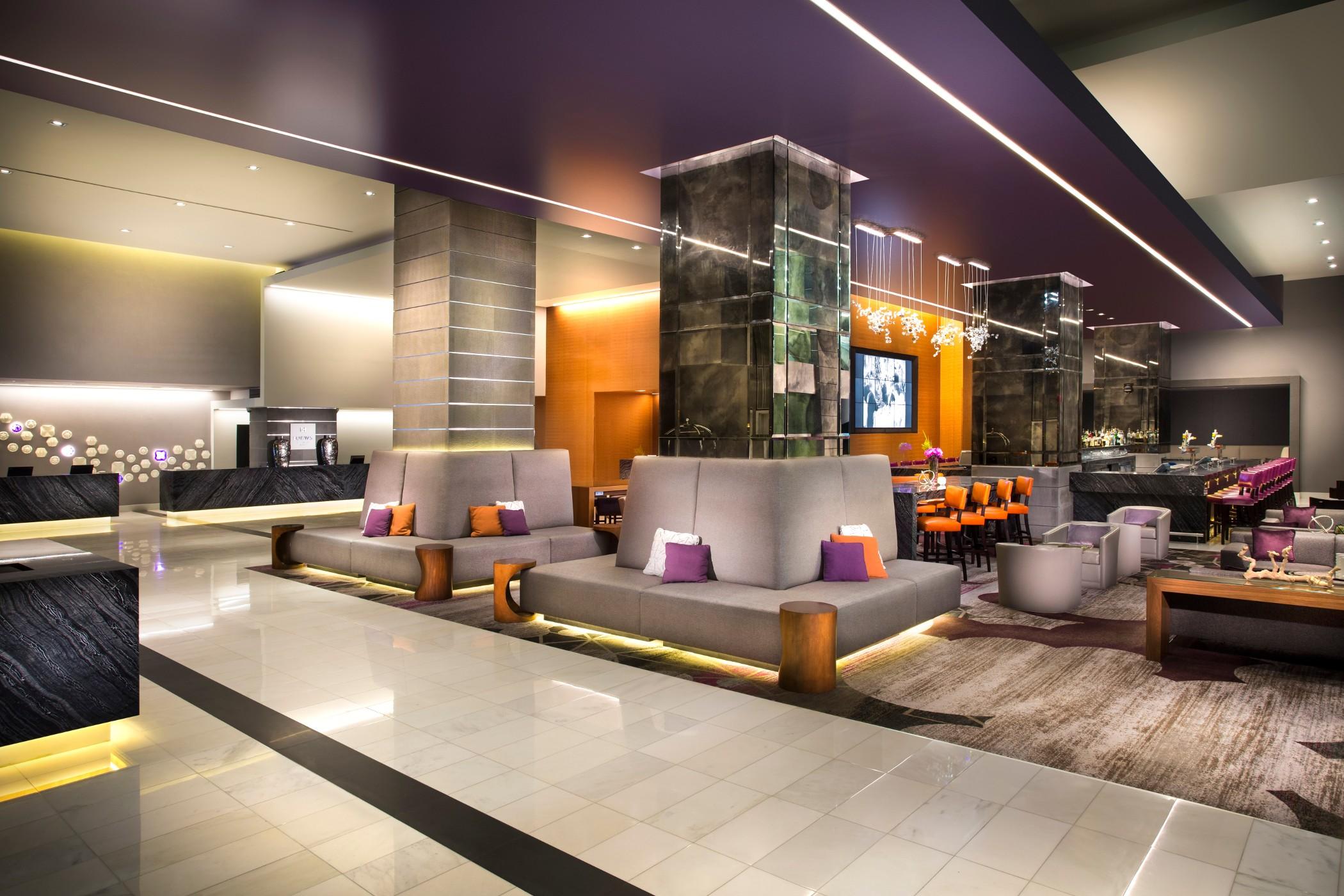Vista Lobby Loews Hollywood Hotel