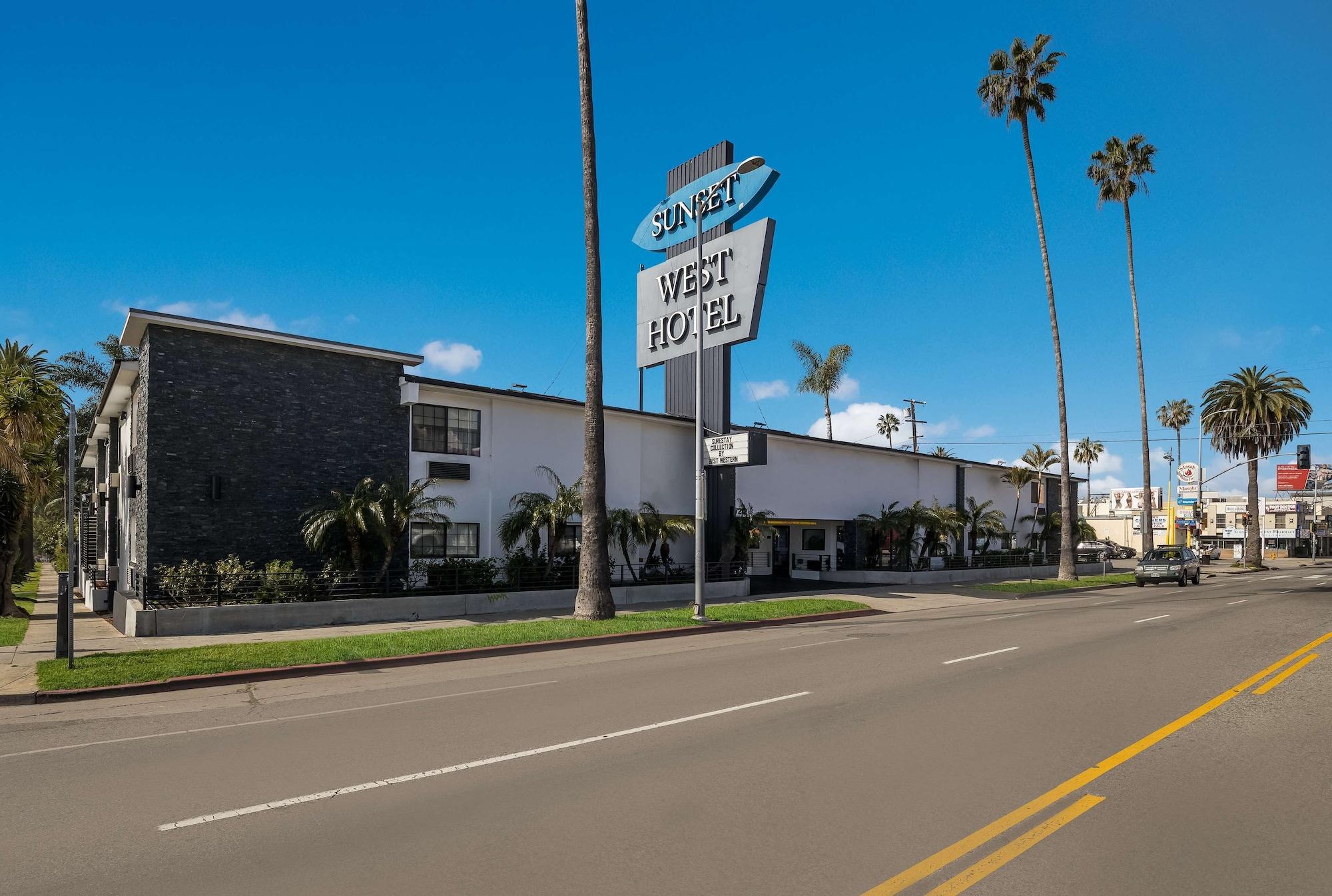 Vista Exterior Sunset West Hotel, SureStay Collection by Best Western