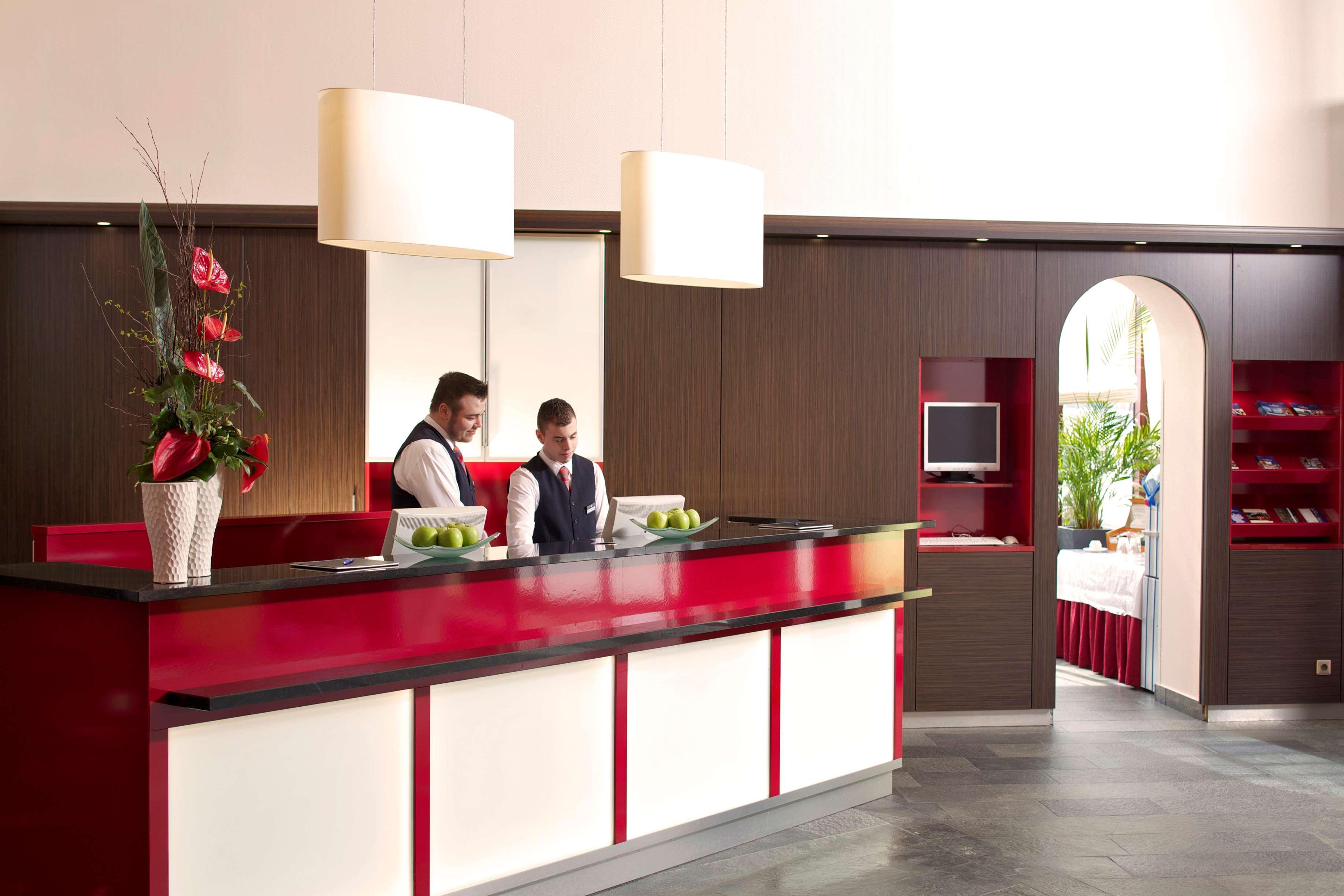 Vista Lobby PLAZA INN Berlin Charlottenburg