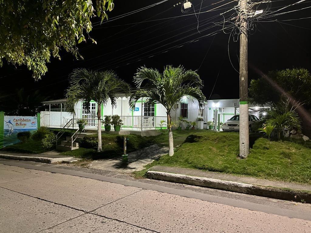 Vista Exterior Posada Caribbean Refuge