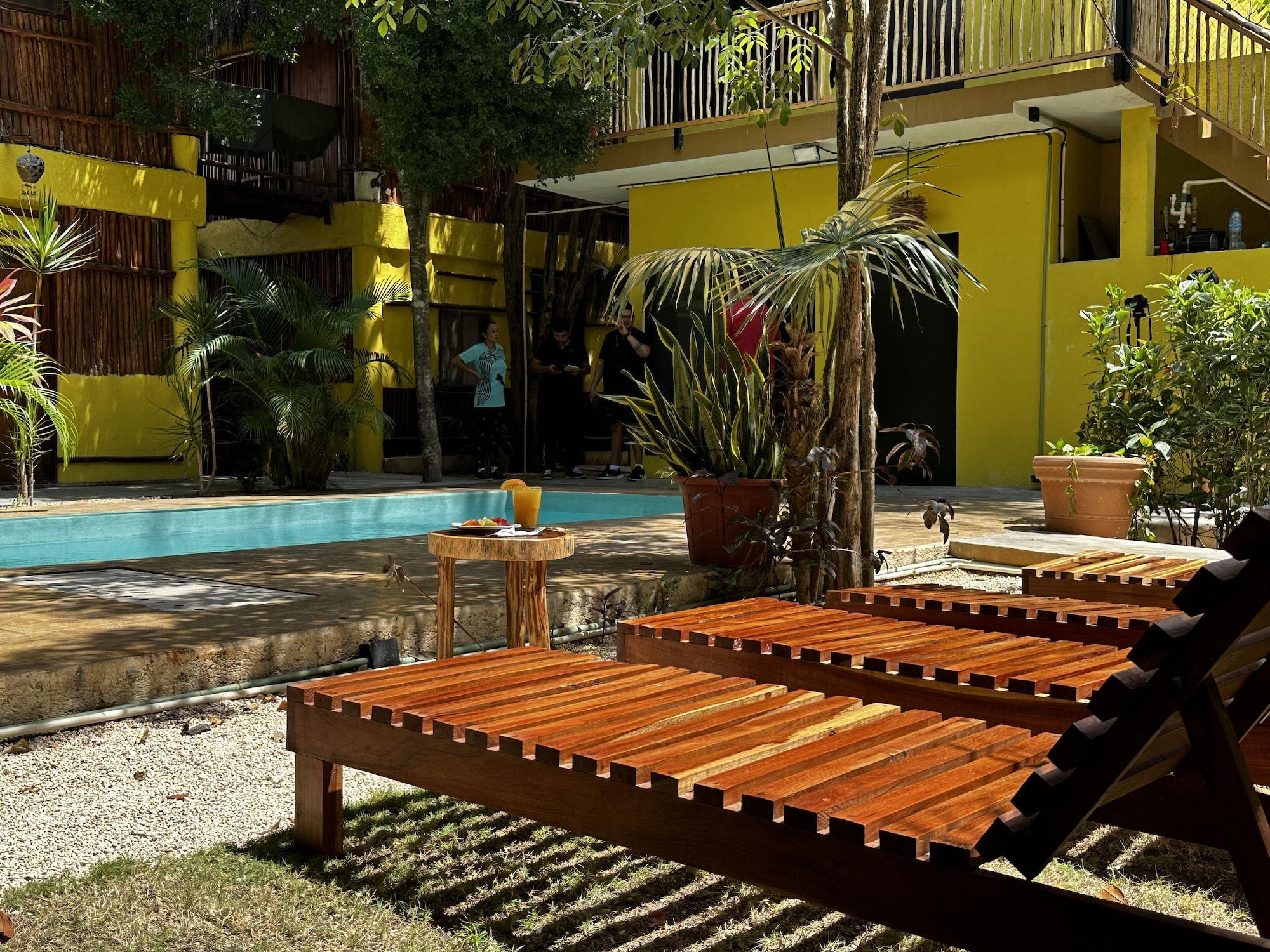 Varios Hotel Carlitos Tulum