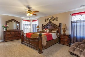 Alquiler Vacacional - Charming 6-BR Home with Open Space & Park, Ideal for Gatherings