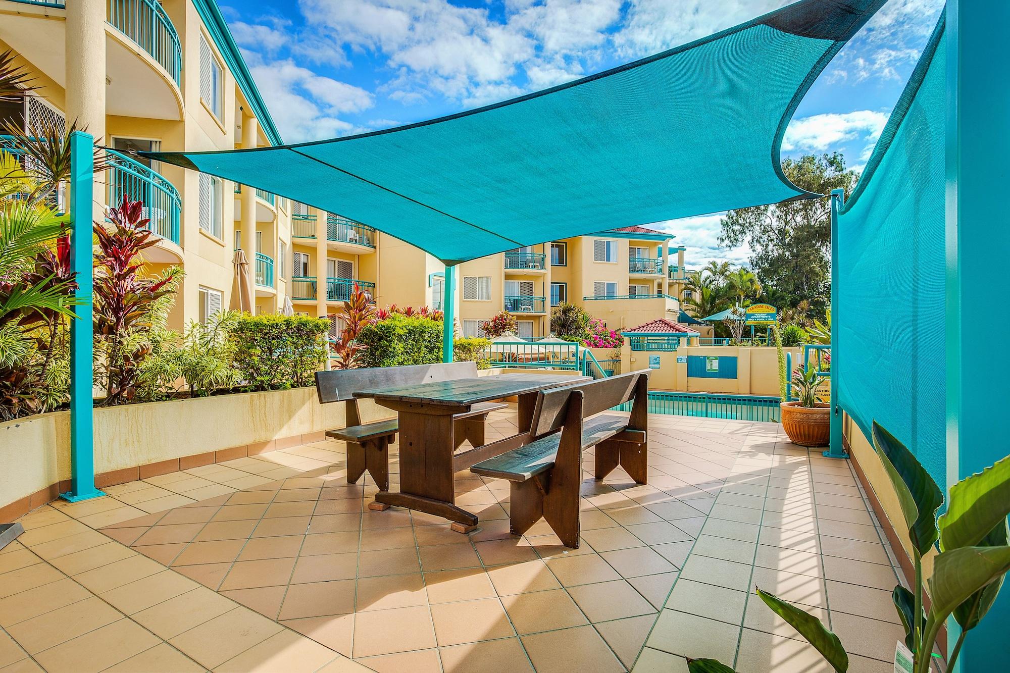Vista Lobby Paradise Isles