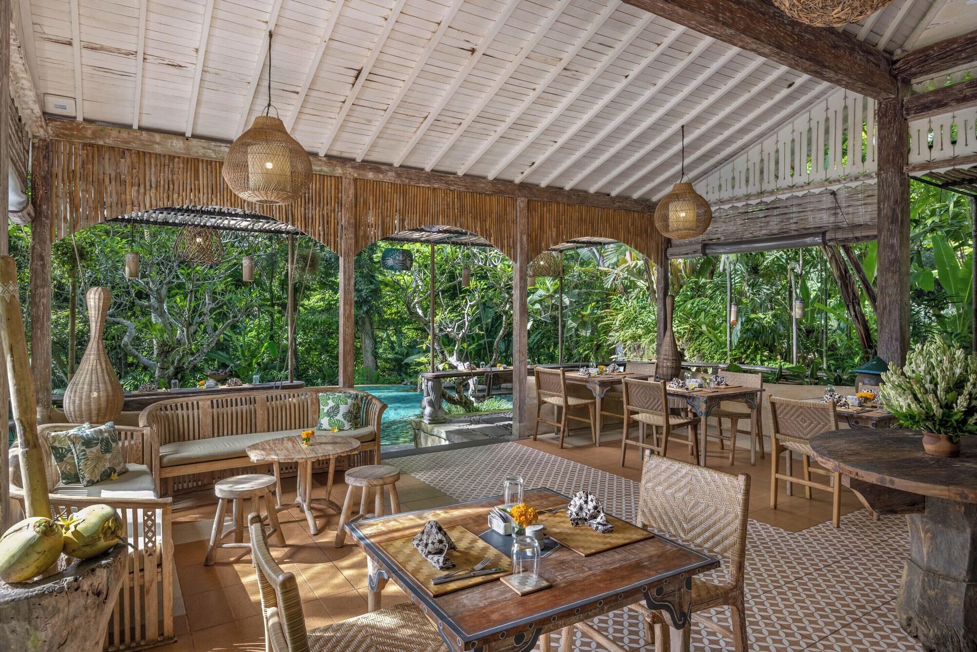 Restaurant Sacred Beji by GenuineHost