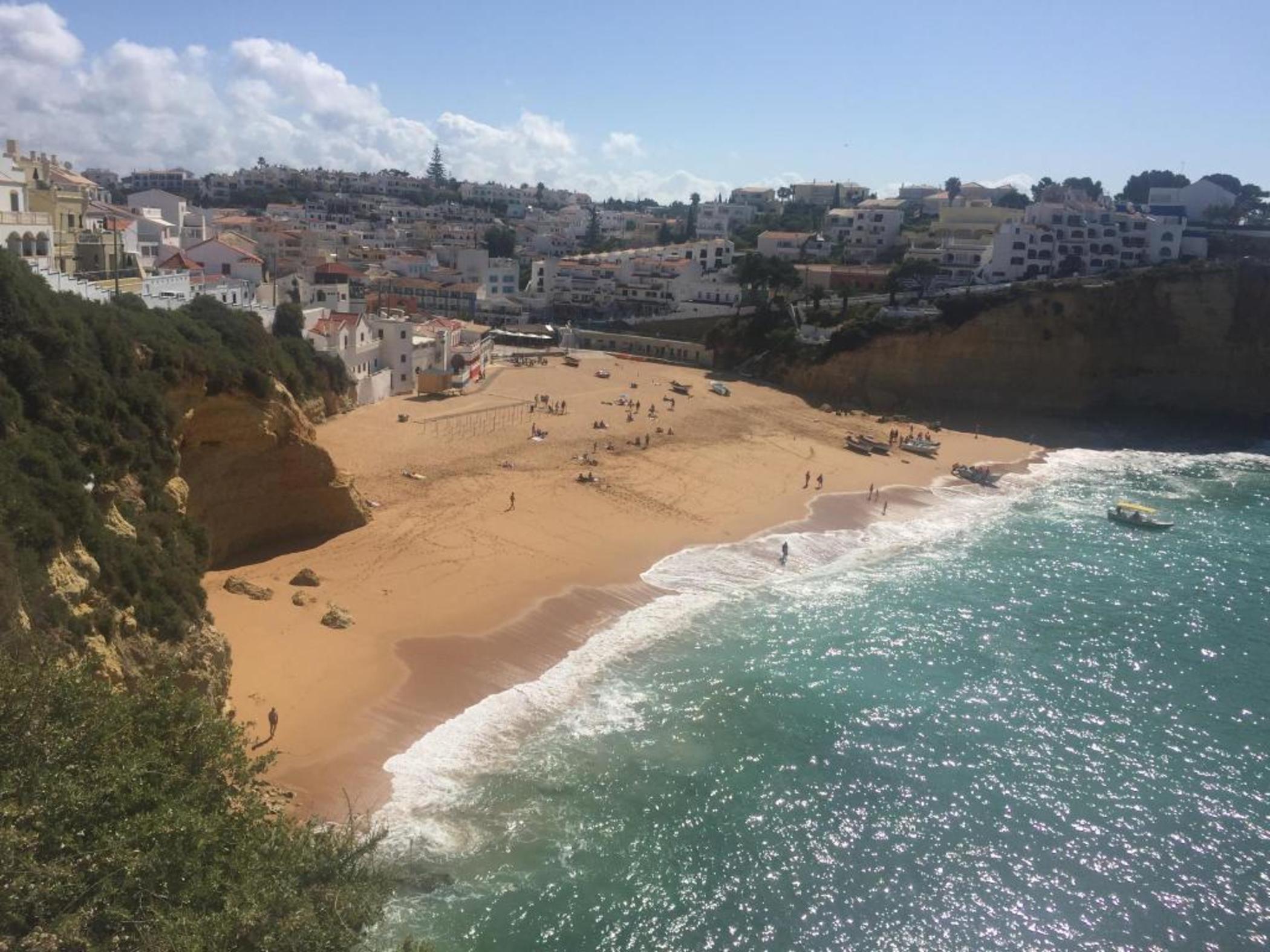 Playa Colina da Lapa