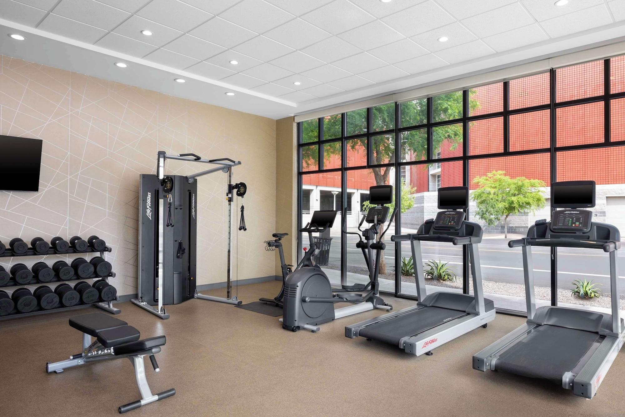 Gimnasio Home2 Suites by Hilton Phoenix Downtown