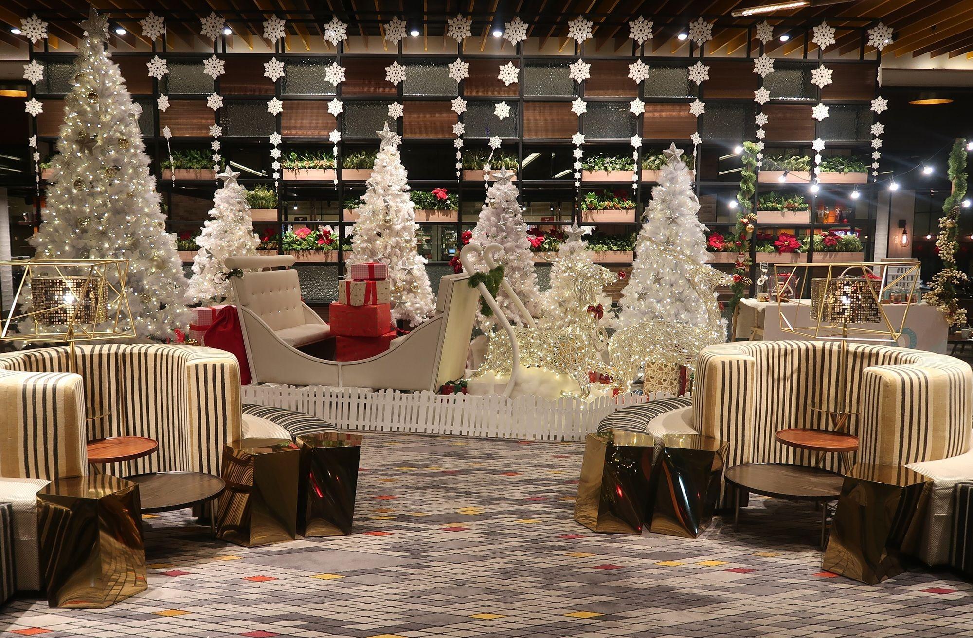Vista Lobby JEN Singapore Tanglin by Shangri-La