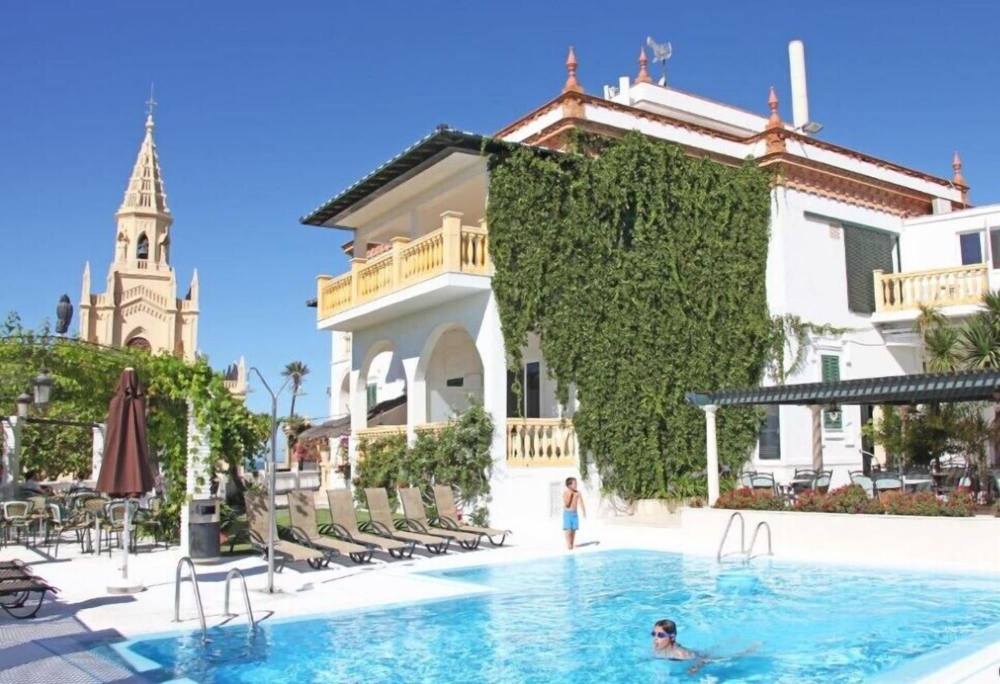 Vista Piscina Hotel Al Sur de Chipiona