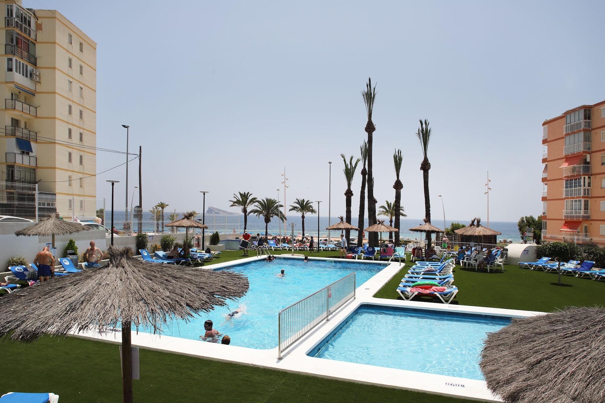 Vista Piscina Hotel Poseidón Playa