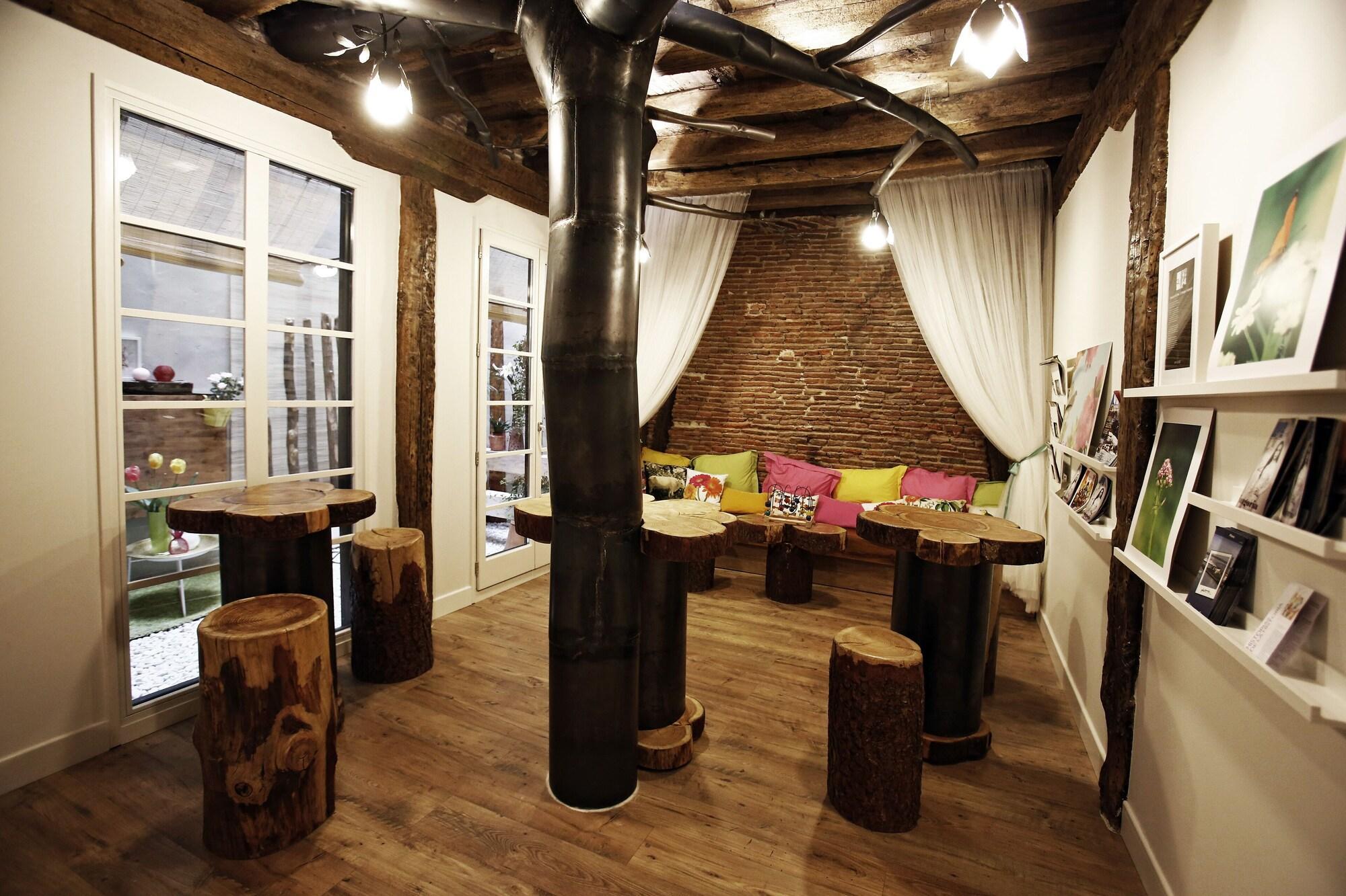 Bar/Salón Basque Boutique