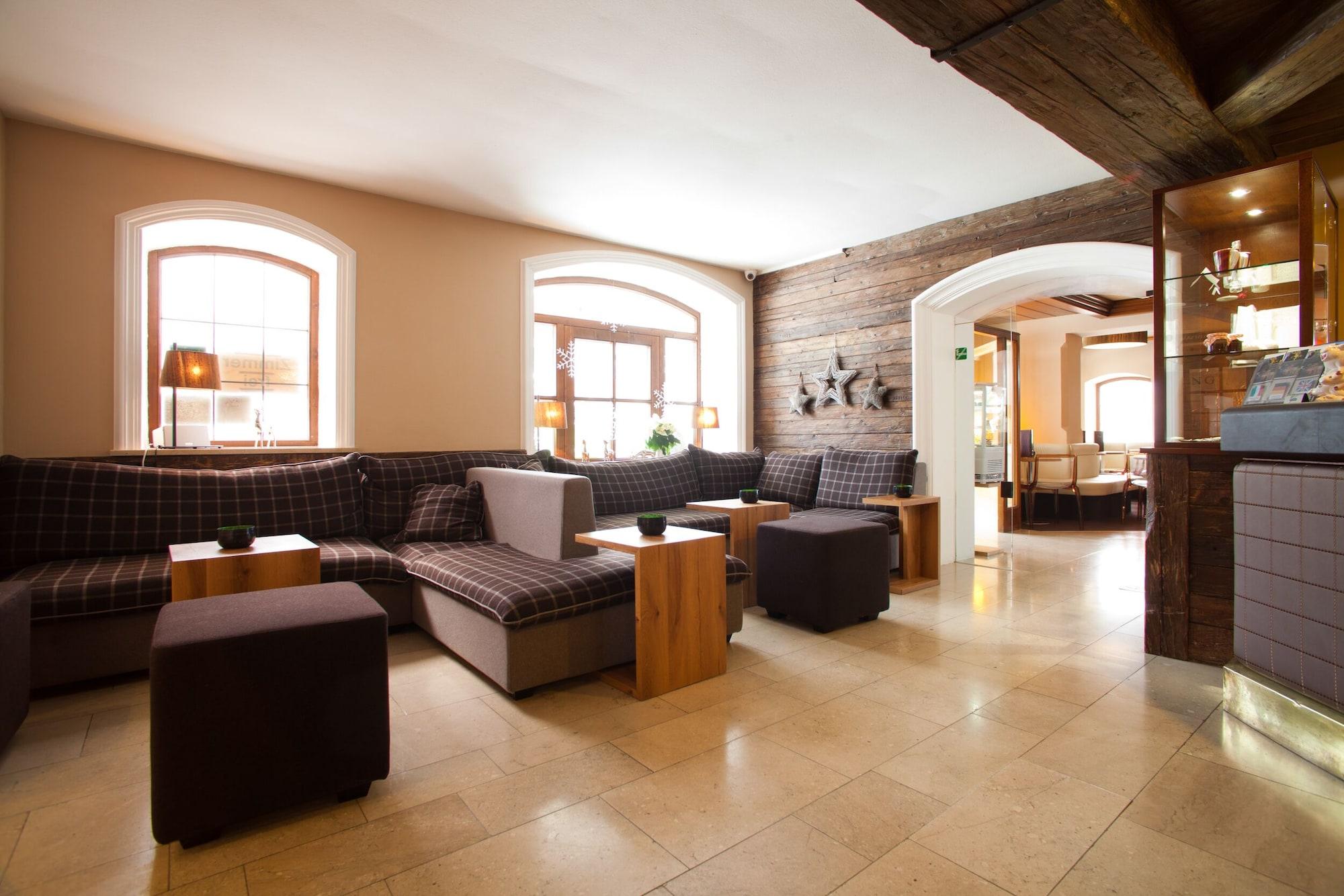 Vista Lobby Rennrad- & Triathlonhotel Jakob