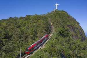 Actividad - Cristo Redentor sin filas, city tour panorámico con Maracaná y visita al Pan de Azúcar