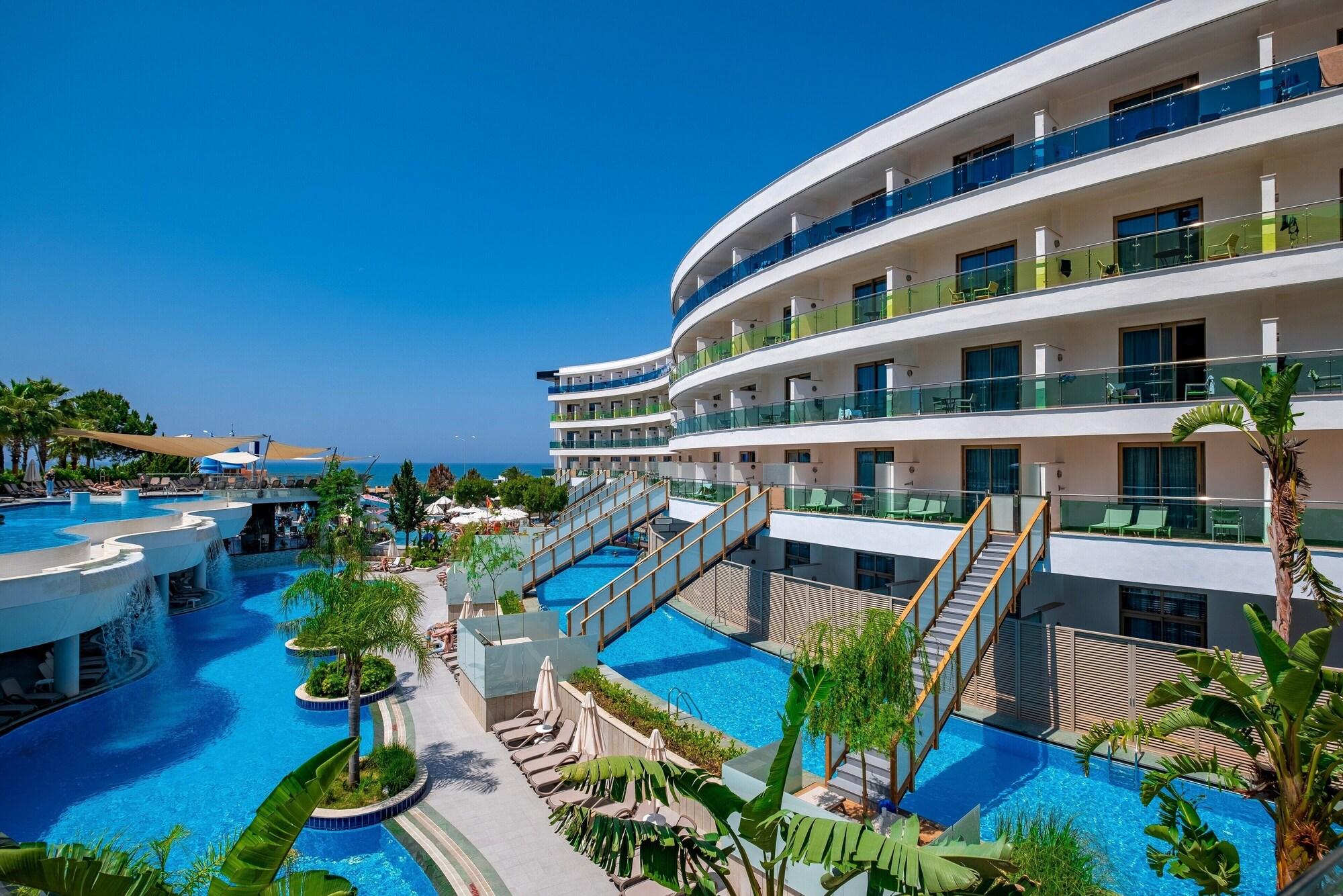 Vista Exterior Long Beach Alanya - Ultra All Inclusive