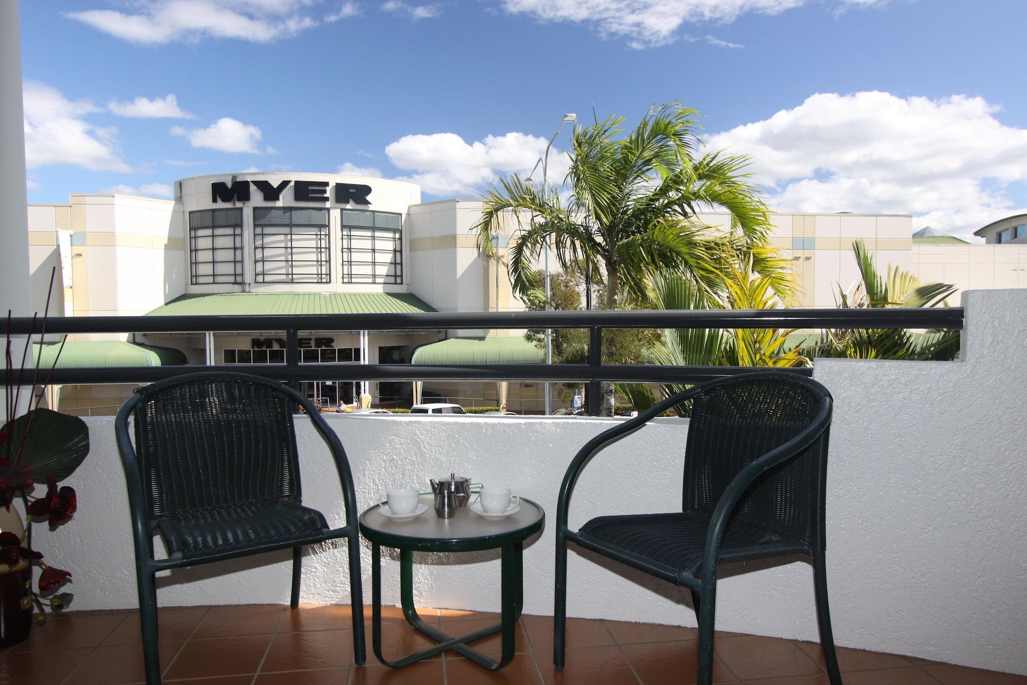 Equipamiento de Habitación Mid City Luxury Suites