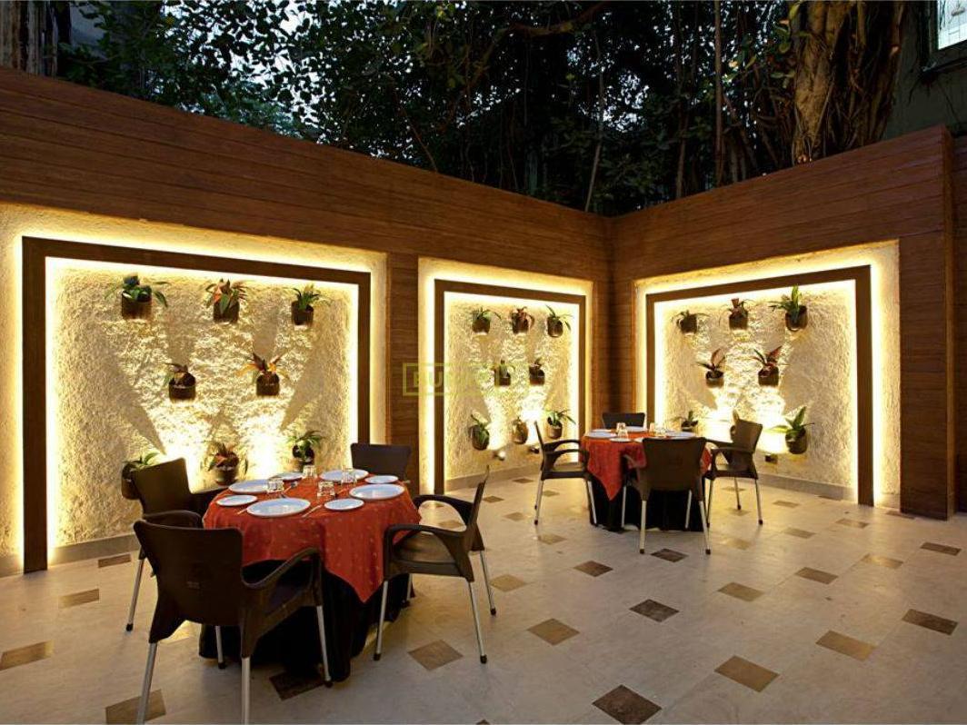 Restaurant Plaza Mumbai