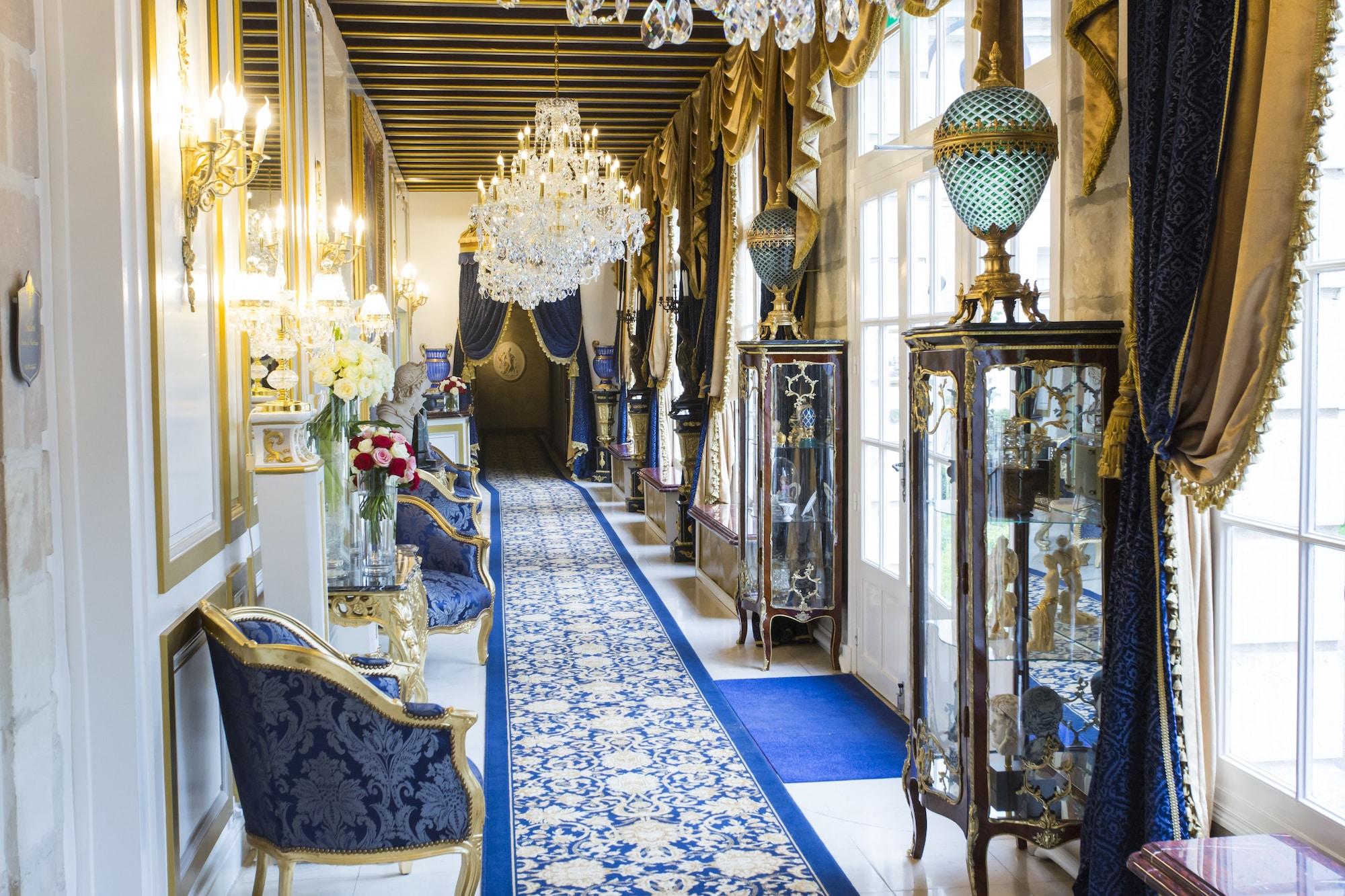 Vista Lobby Château De Beauvois - La Maison Younan