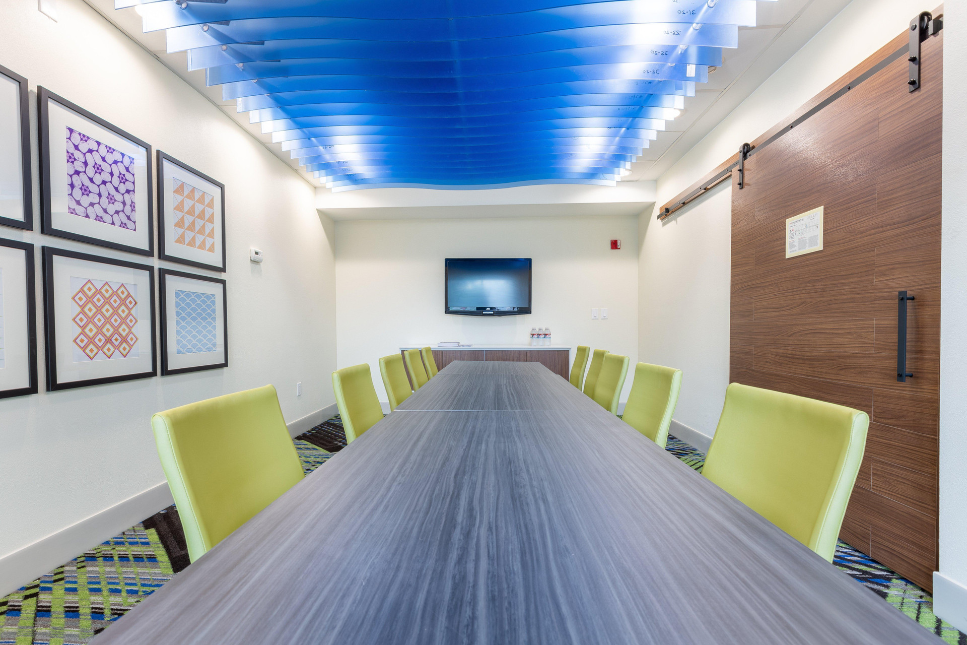 Sala de Reuniones Holiday Inn Express & Suites Arlington North - Stadium Area by IHG